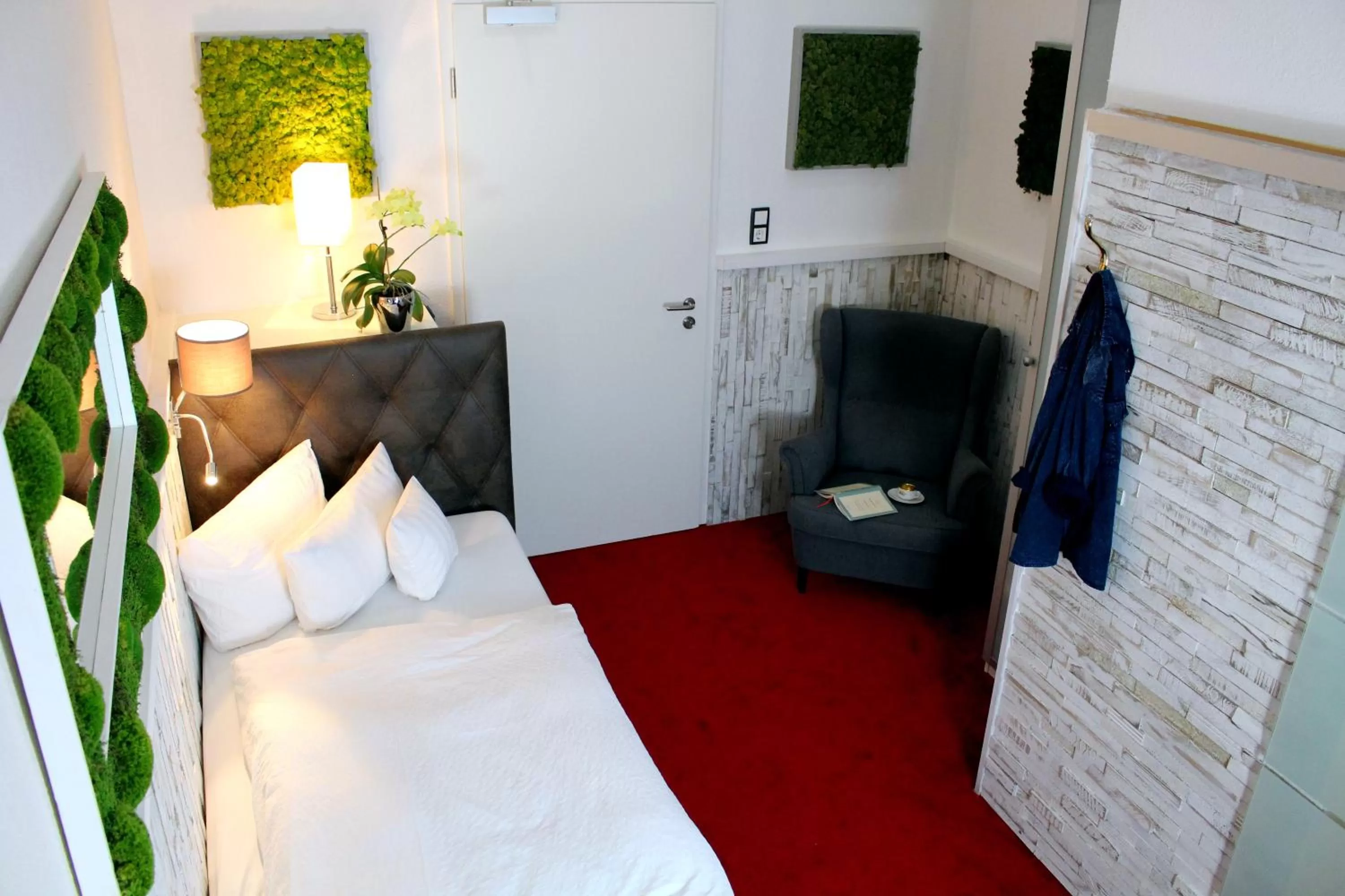 Photo of the whole room, Bed in Hotel Almrausch