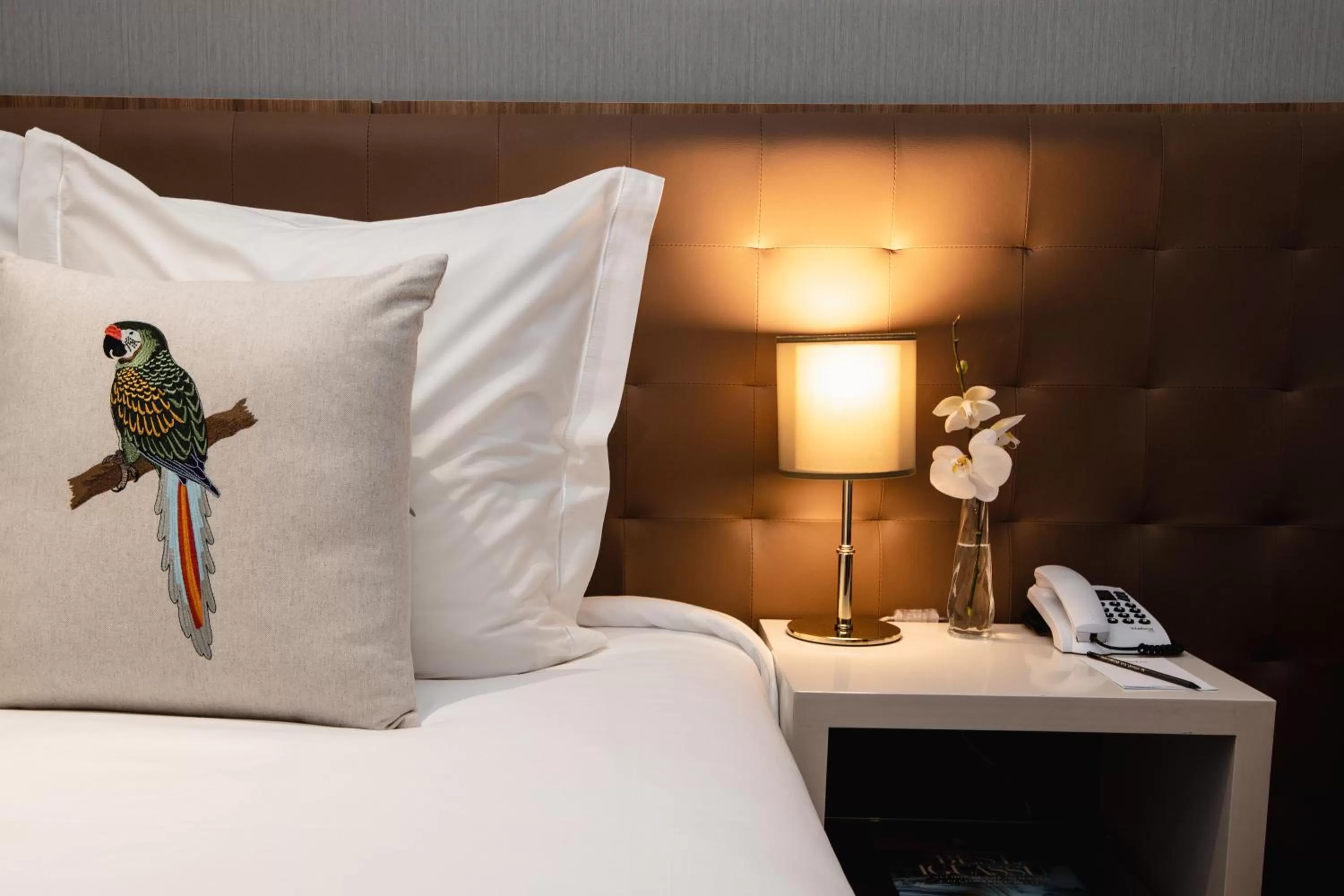 Pool view, Bed in Sanma Hotel