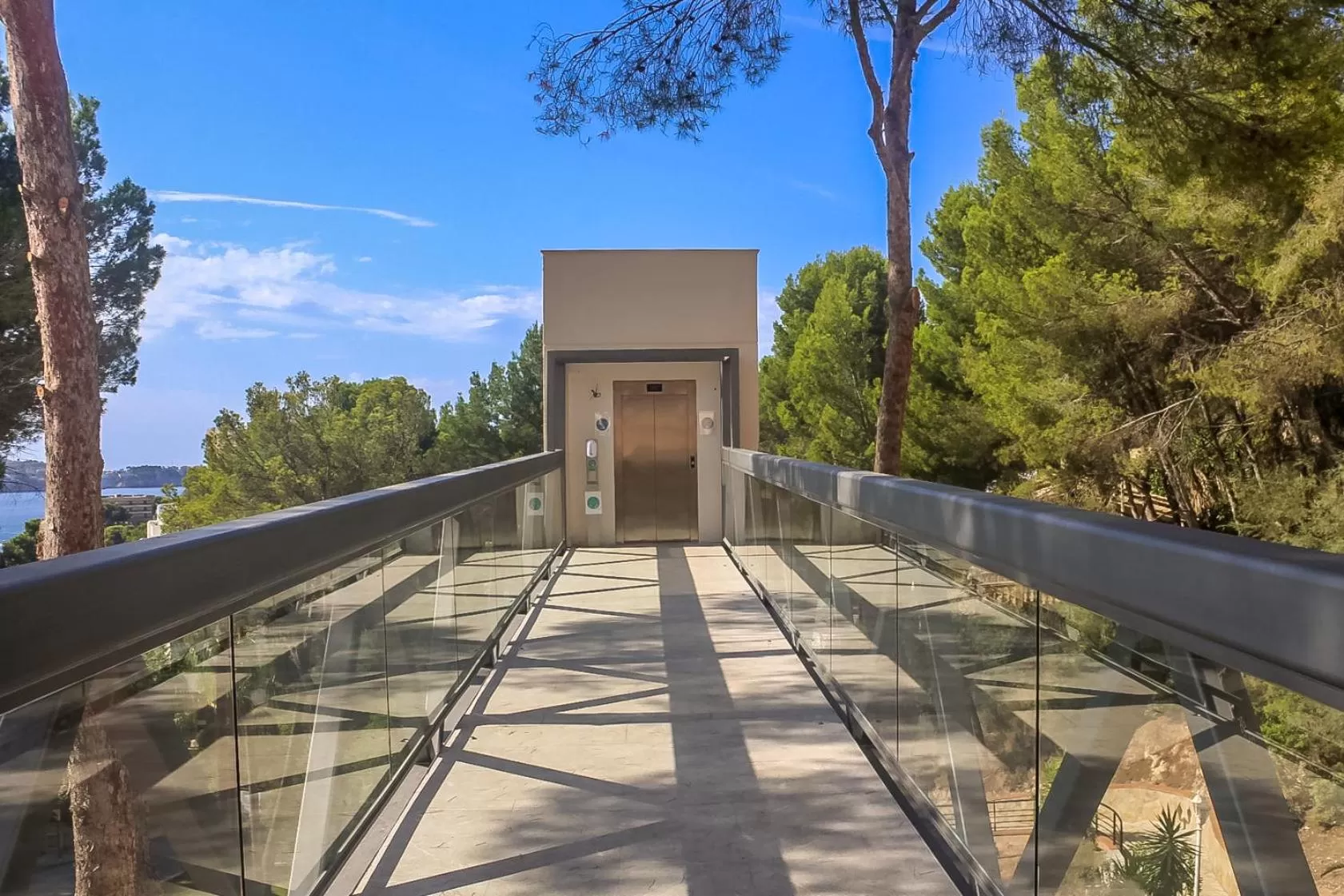 Property building in Valentin Park Club