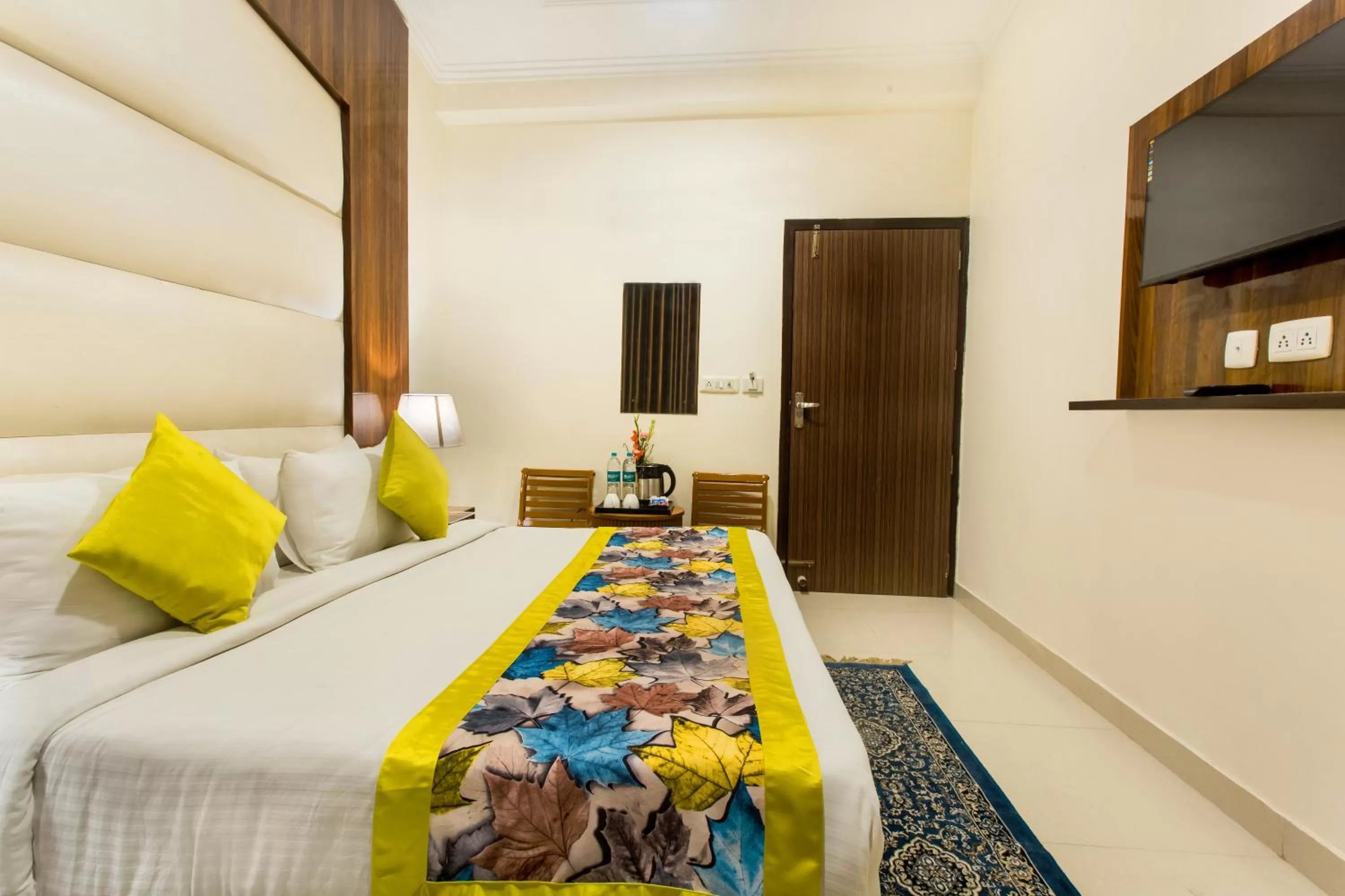 Bedroom in Hotel Earth