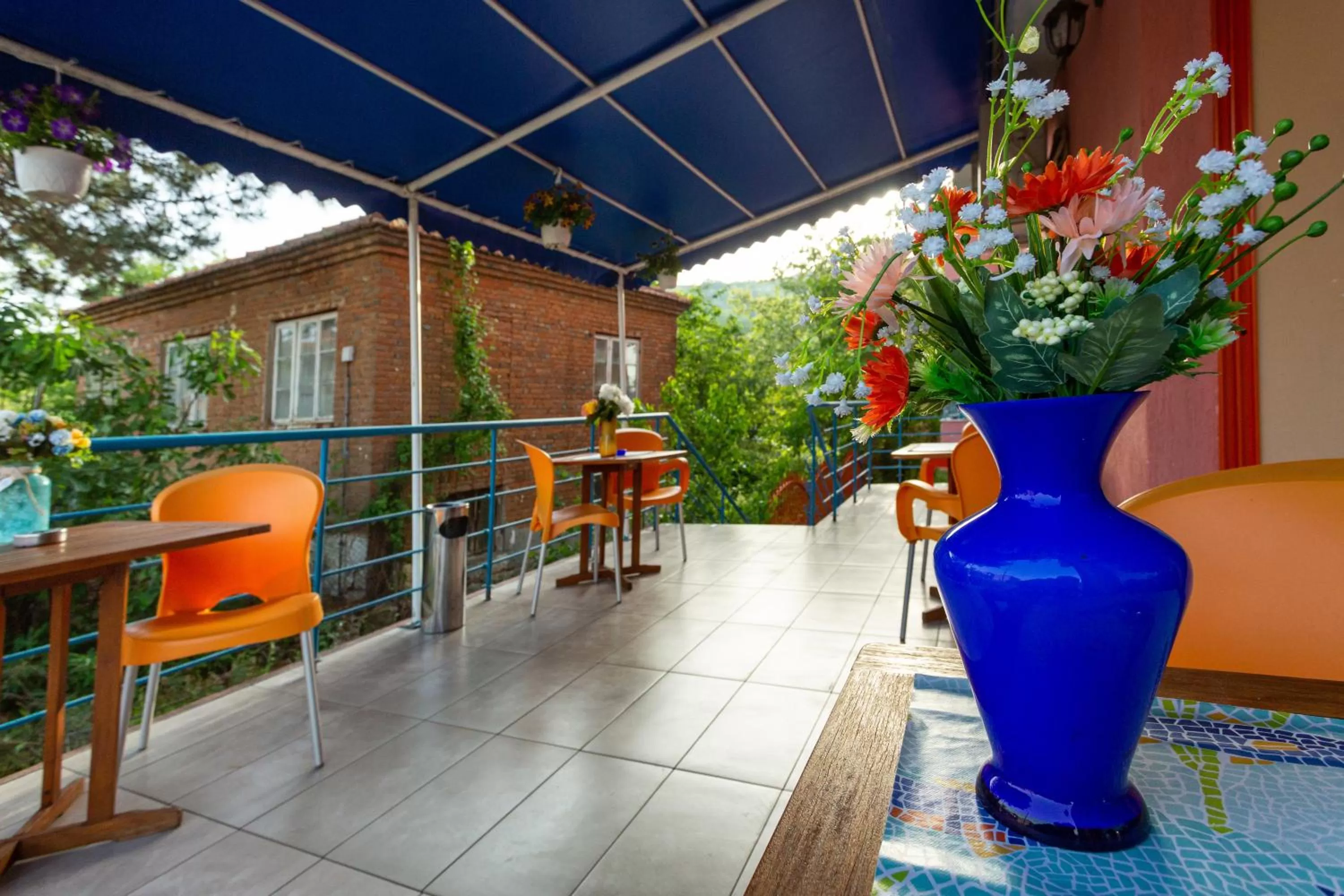 Patio in Family Hotel Jemelly