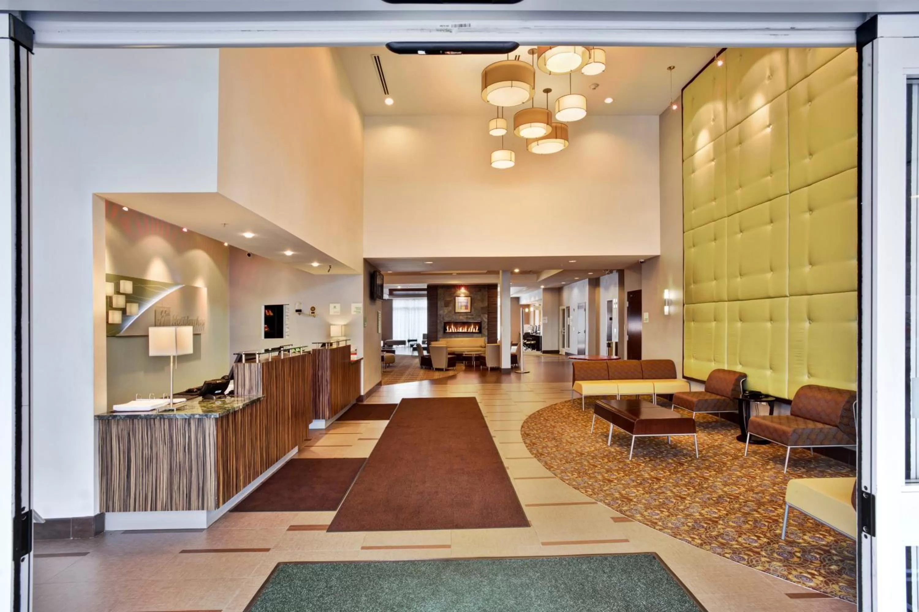 Property building in Holiday Inn Detroit Metro Airport by IHG