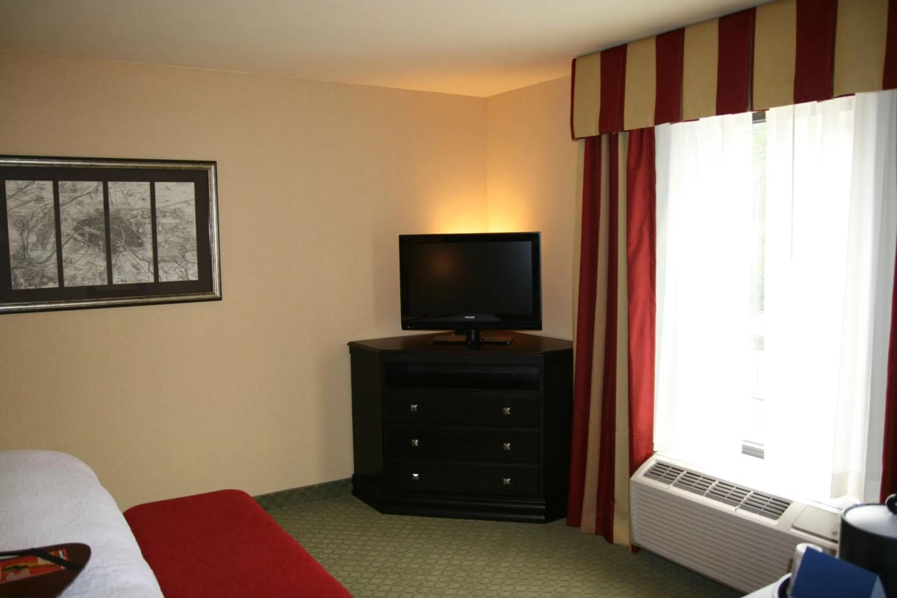 Bedroom, Bed in Hampton Inn Jacksonville