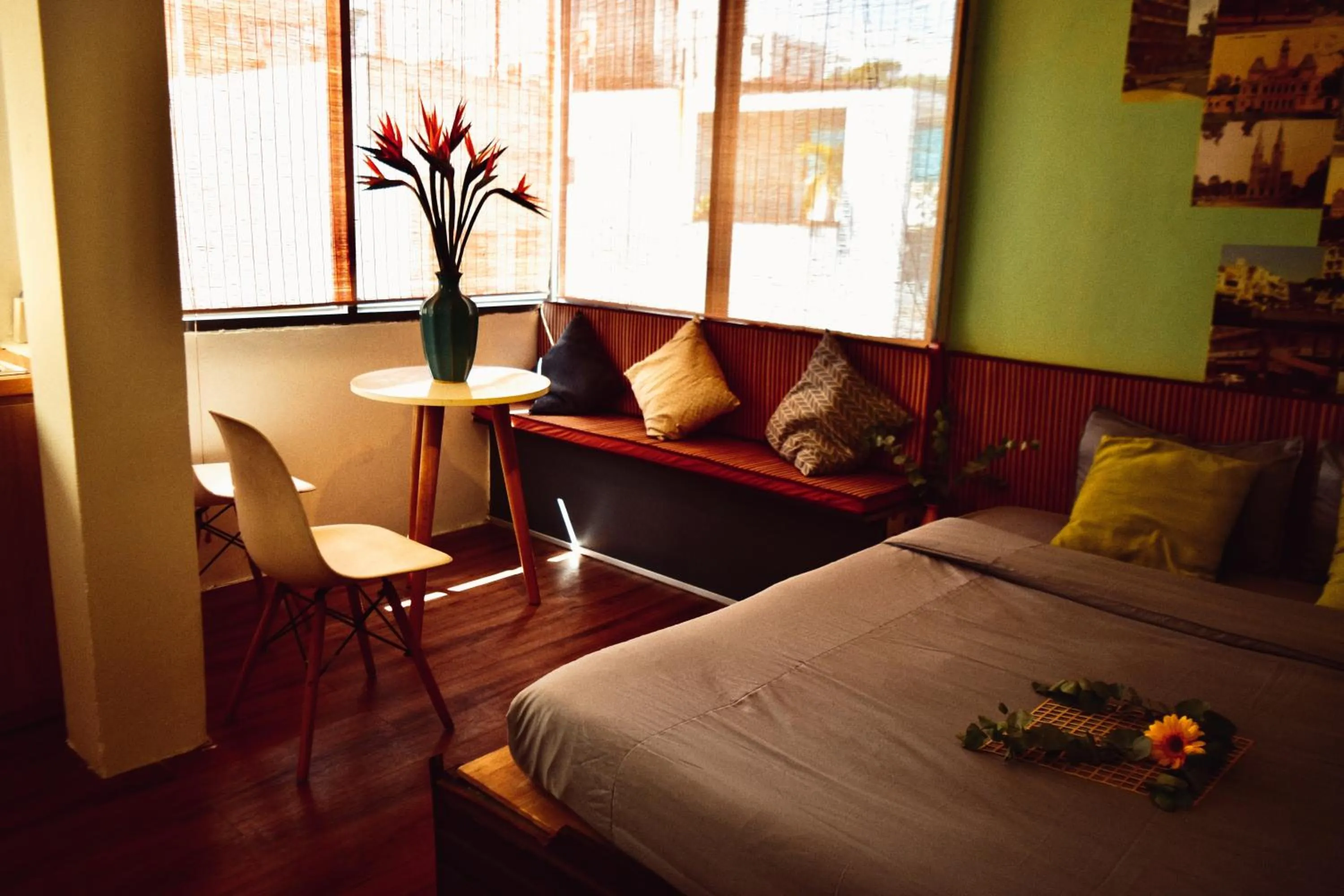 Living room, Bed in Coucou Homestead I - Homestay & Dorm District 1