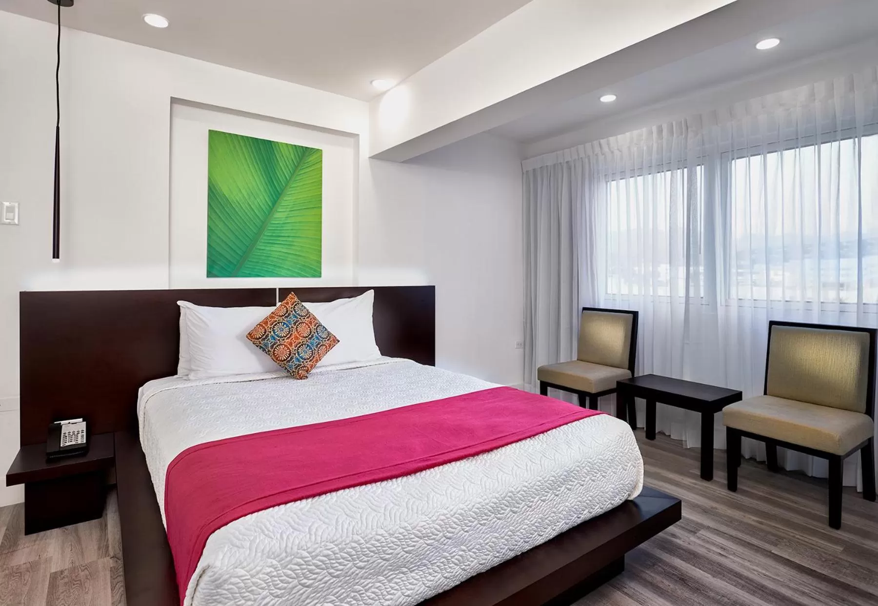 Bed in R Hotel Kingston