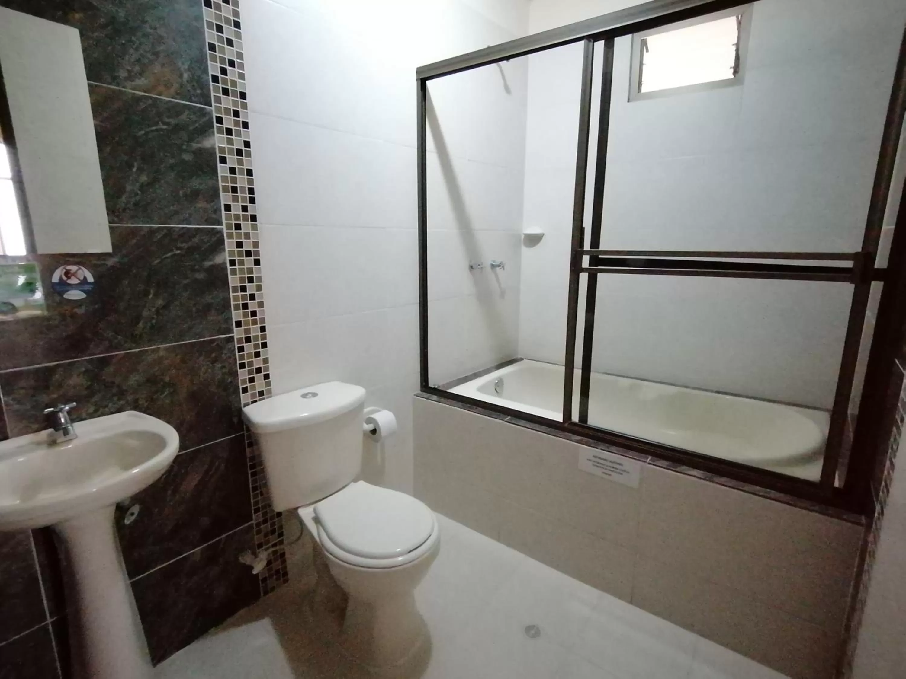 Bathroom in Hotel Portal Dorado