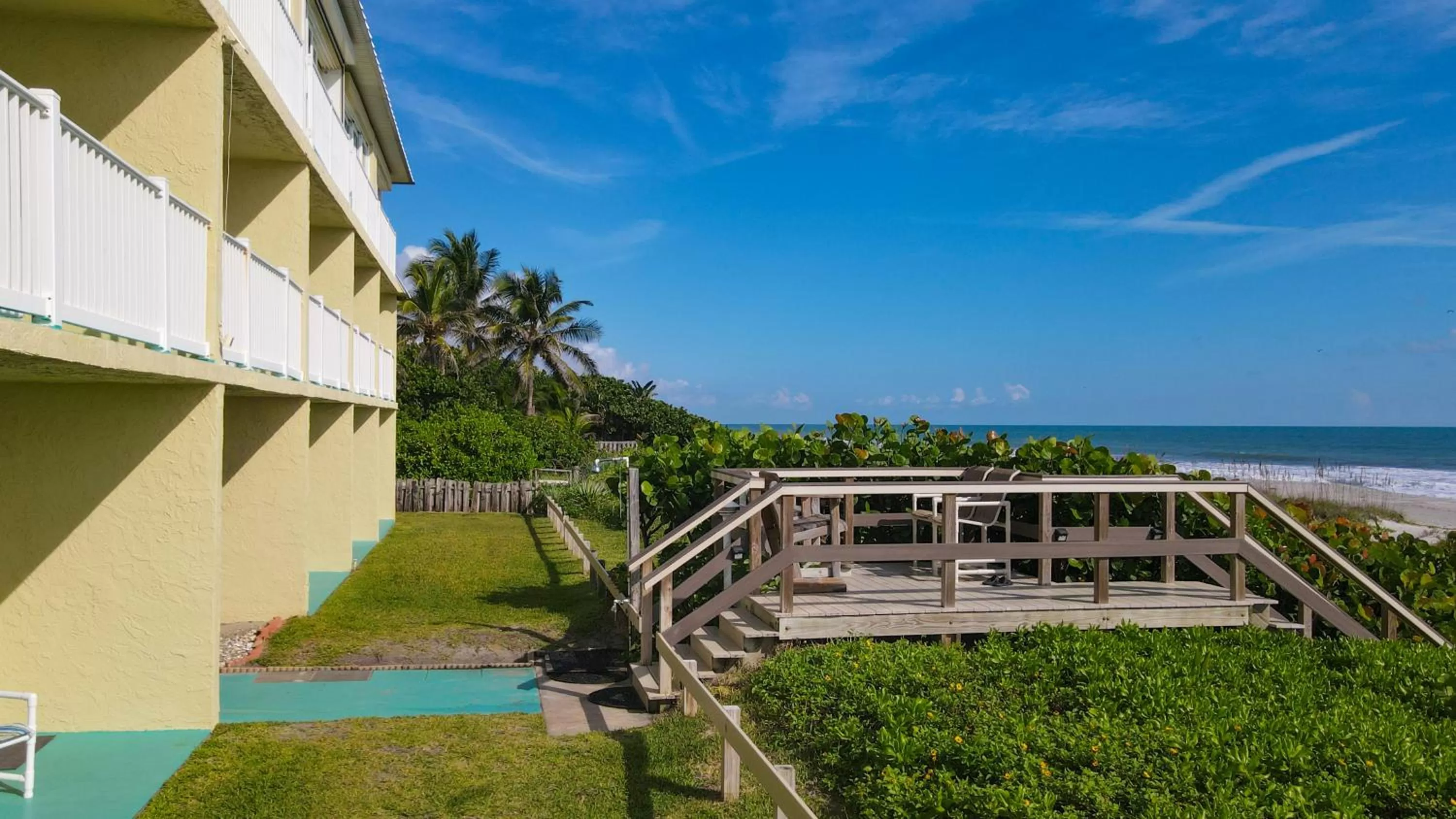 Property building in Tuckaway Shores Resort