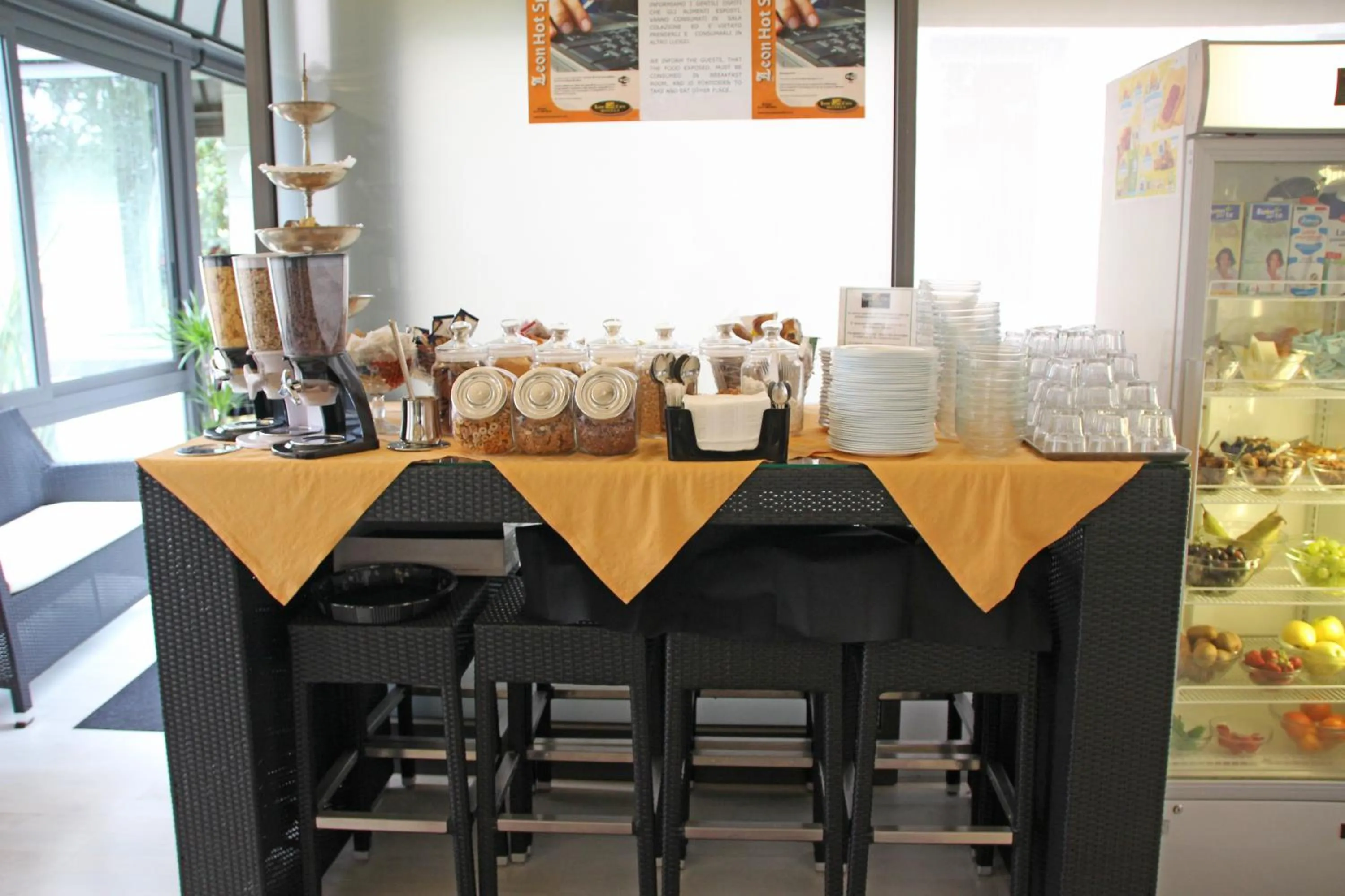 American breakfast in Park Hotel Villa Leon d'Oro