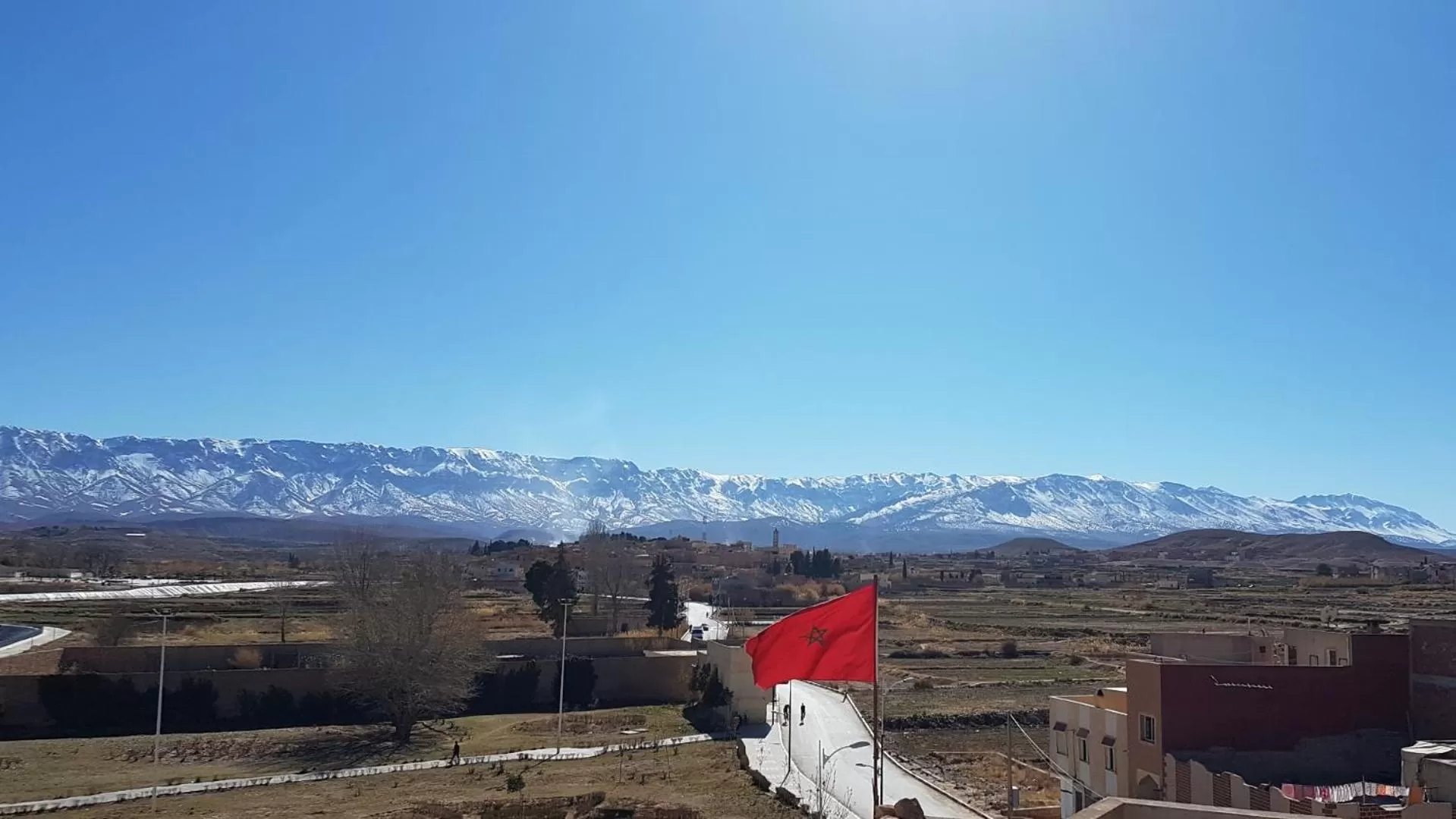 Mountain View in Hotel Nice 06