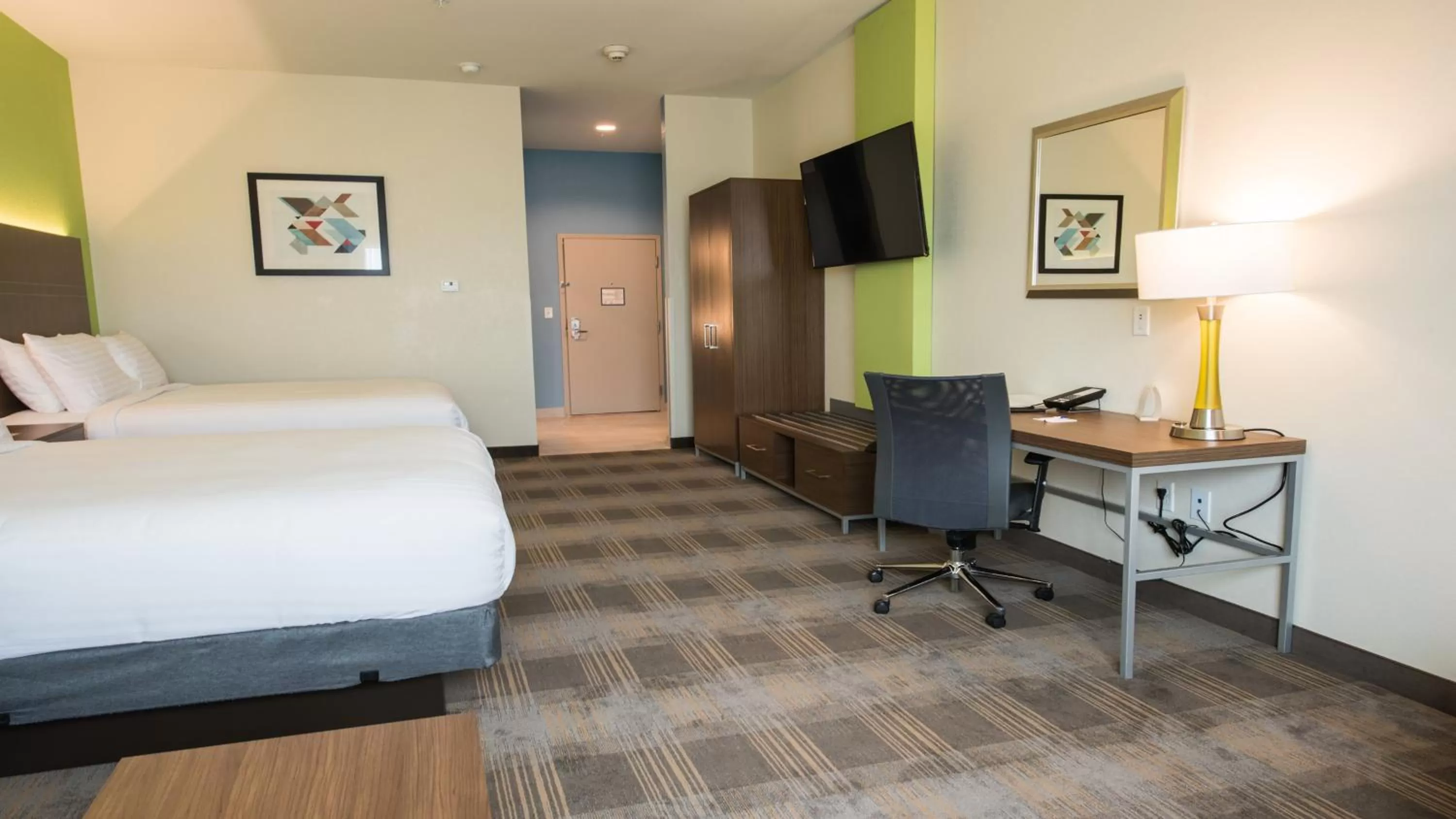 Bedroom, Bed in Holiday Inn Express & Suites - Dripping Springs - Austin Area by IHG