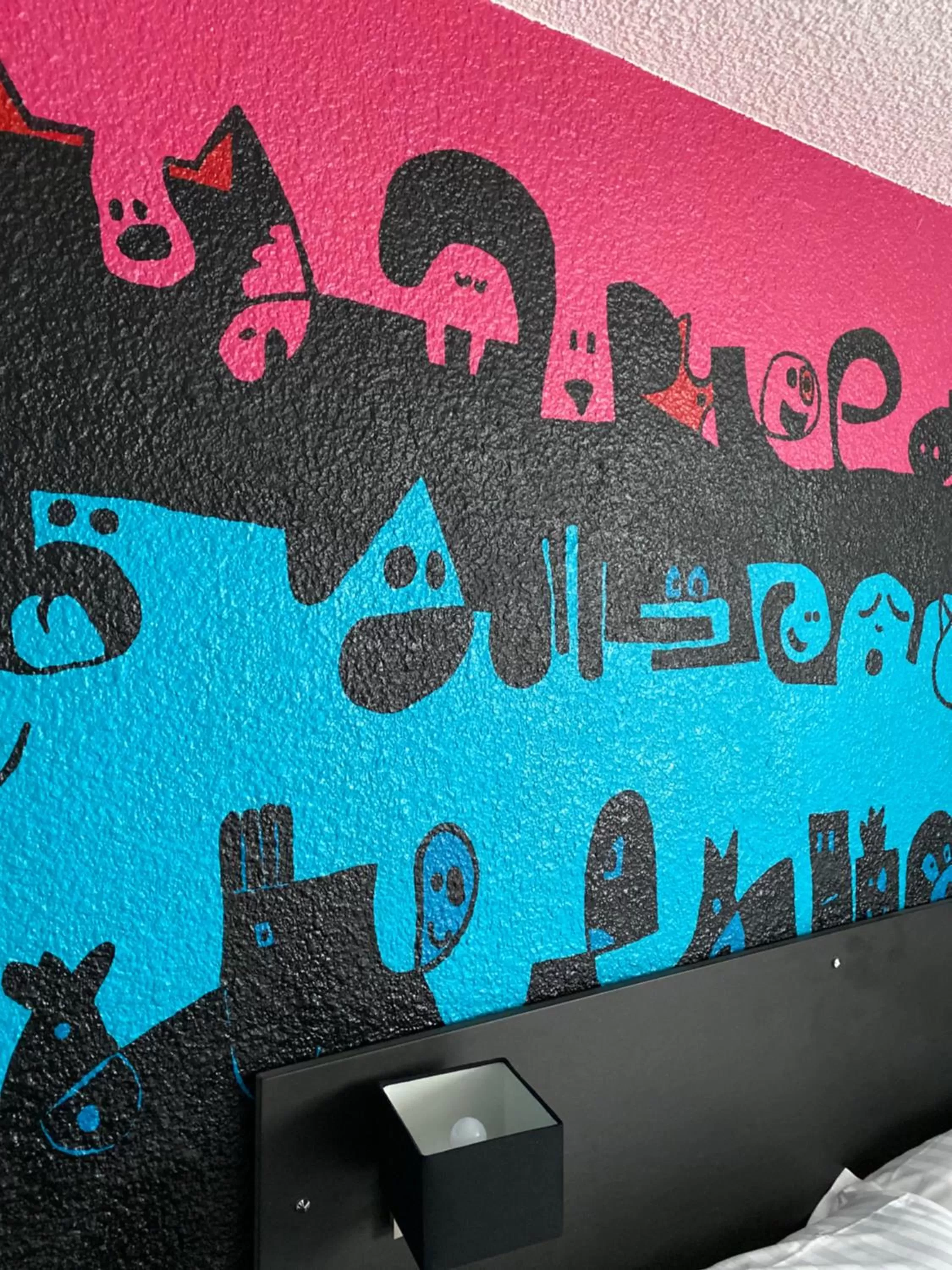 Decorative detail in CIT'HÔTEL LE DAV Clermont-Ferrand Centre