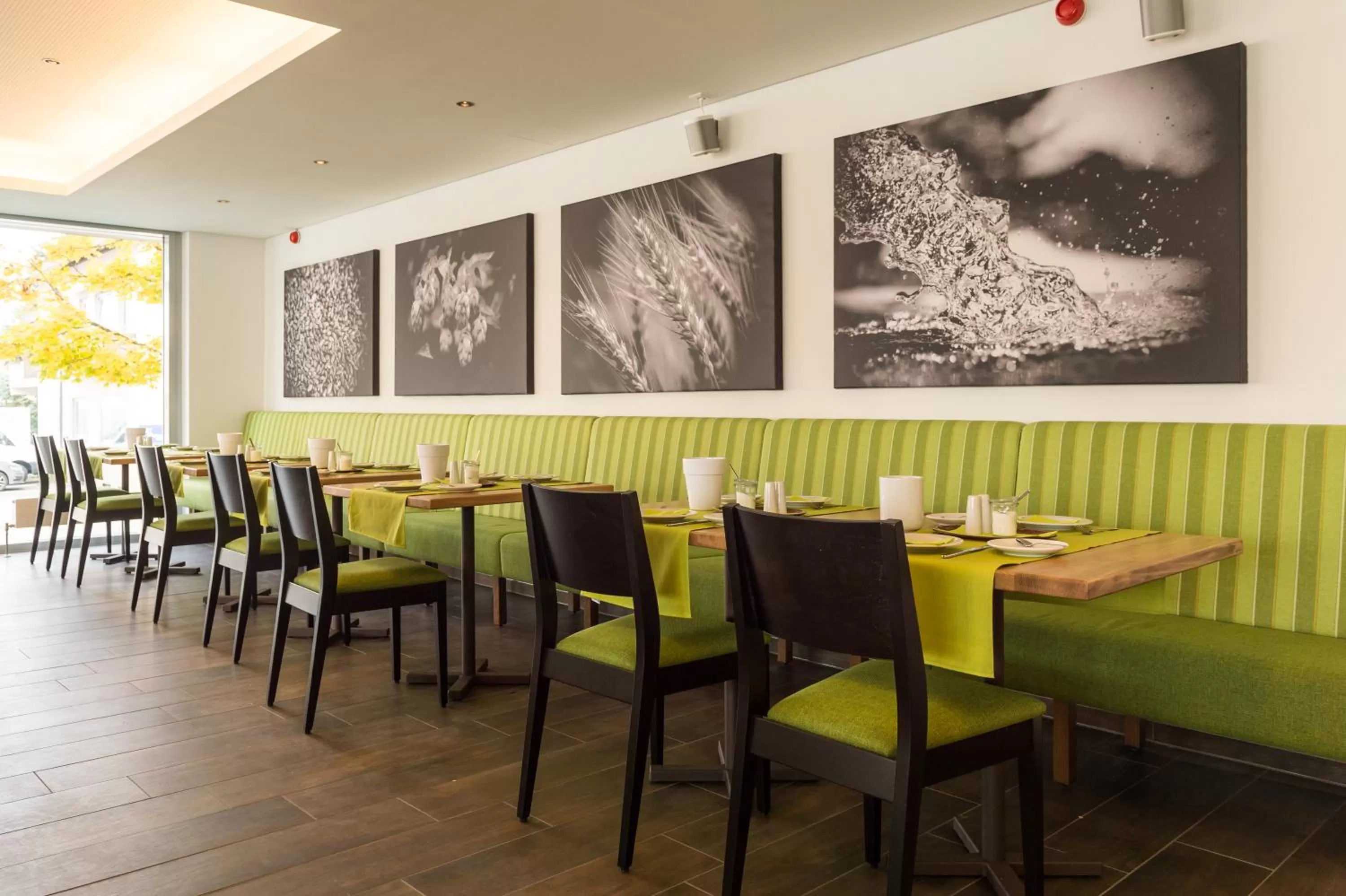 Restaurant/places to eat in Fischer's Hotel Brauhaus 24h Self Check In