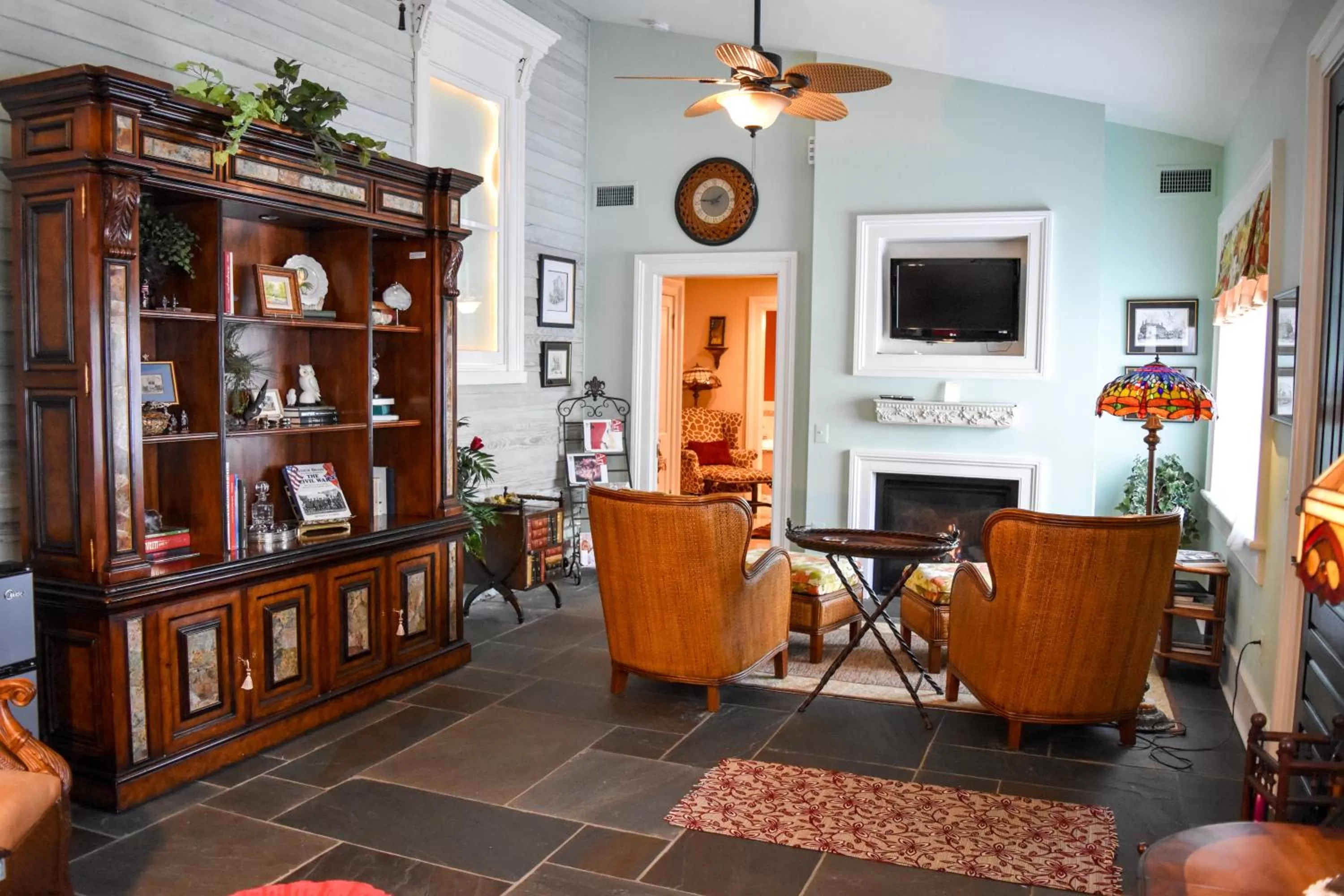 Seating area in The Richard Johnston Inn & 1890 Caroline House