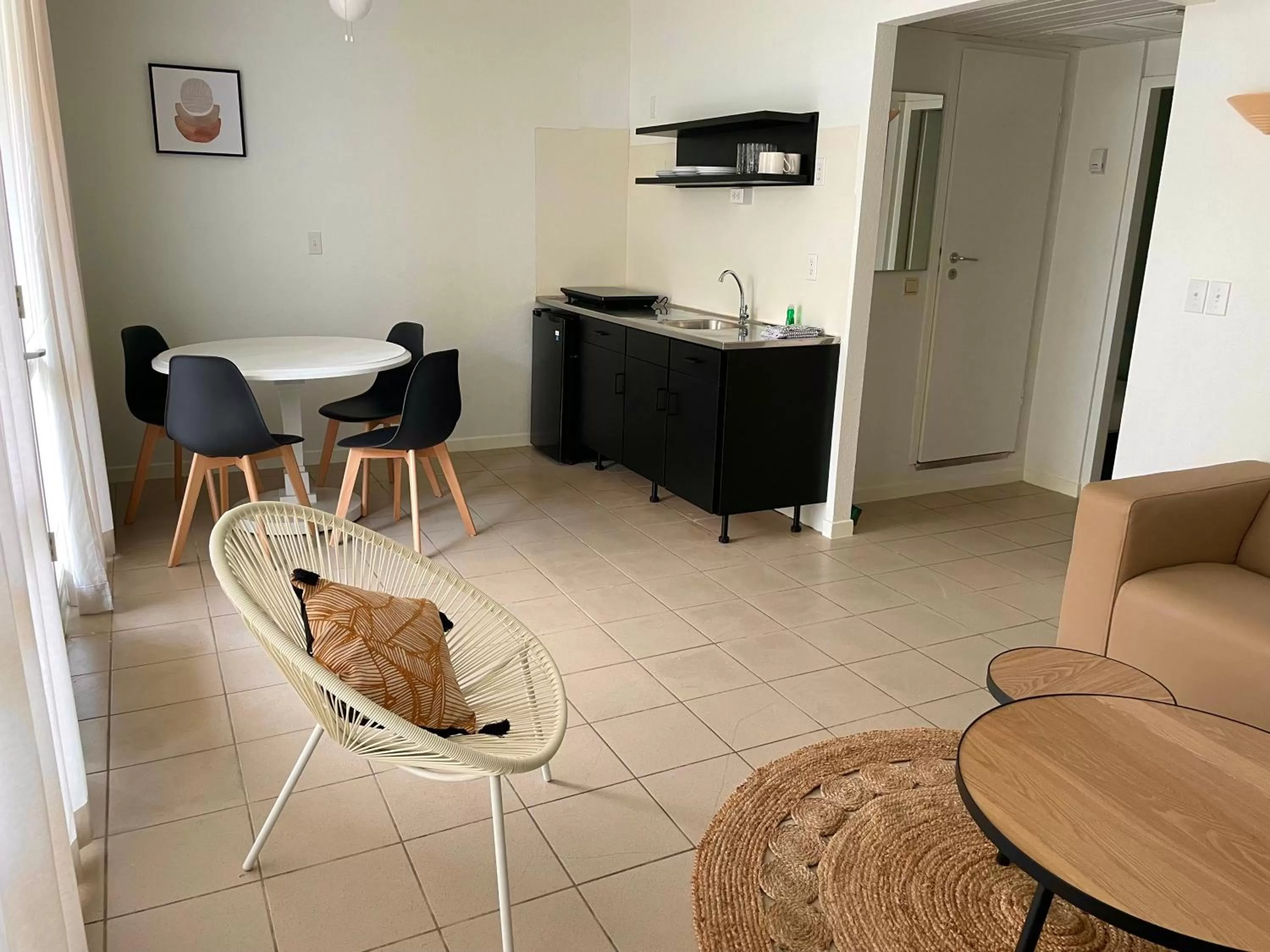 Kitchen or kitchenette, Kitchen/Kitchenette in Montana Eco Resort