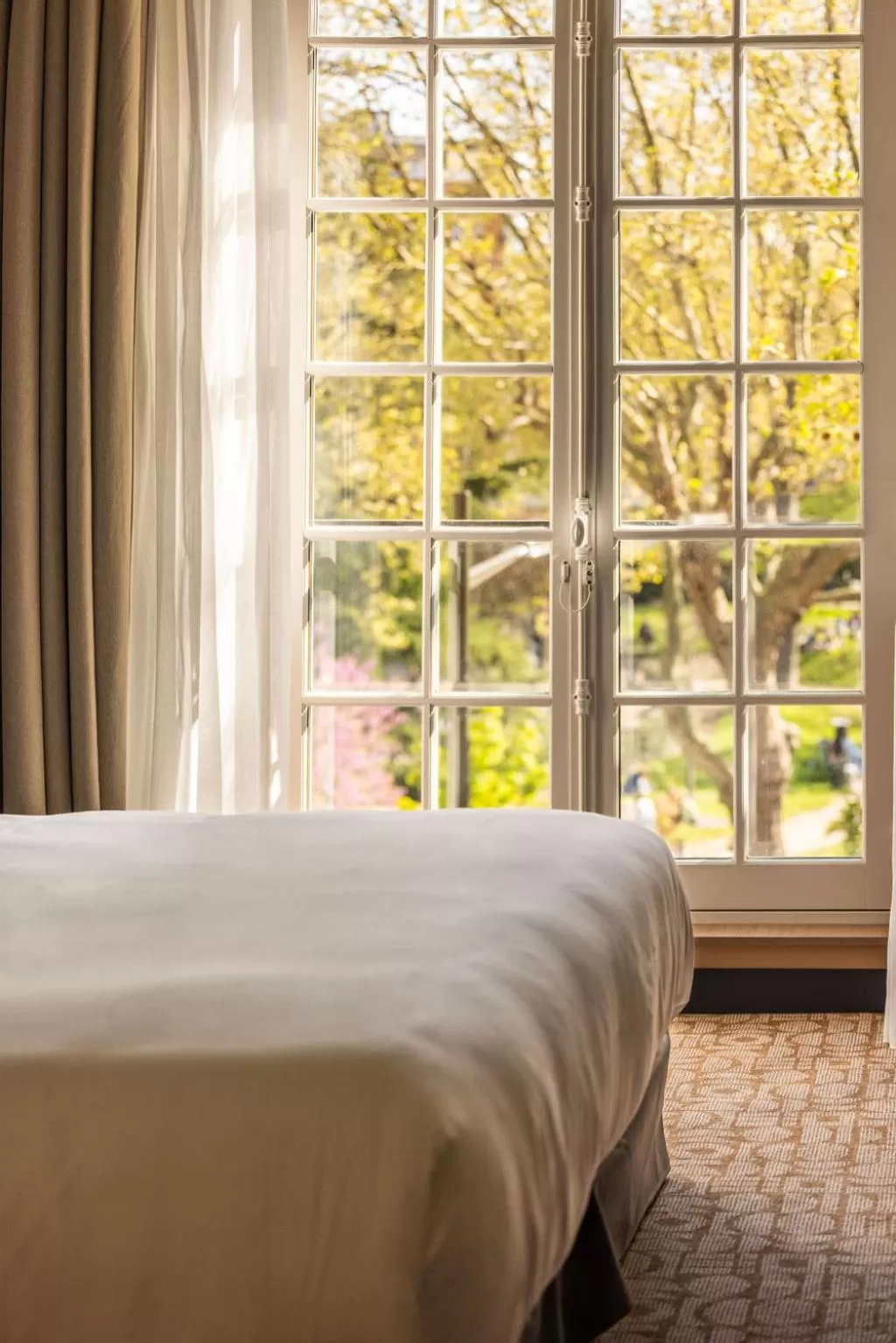 Bedroom, Bed in Le Parchamp, a Tribute Portfolio Hotel, Paris Boulogne