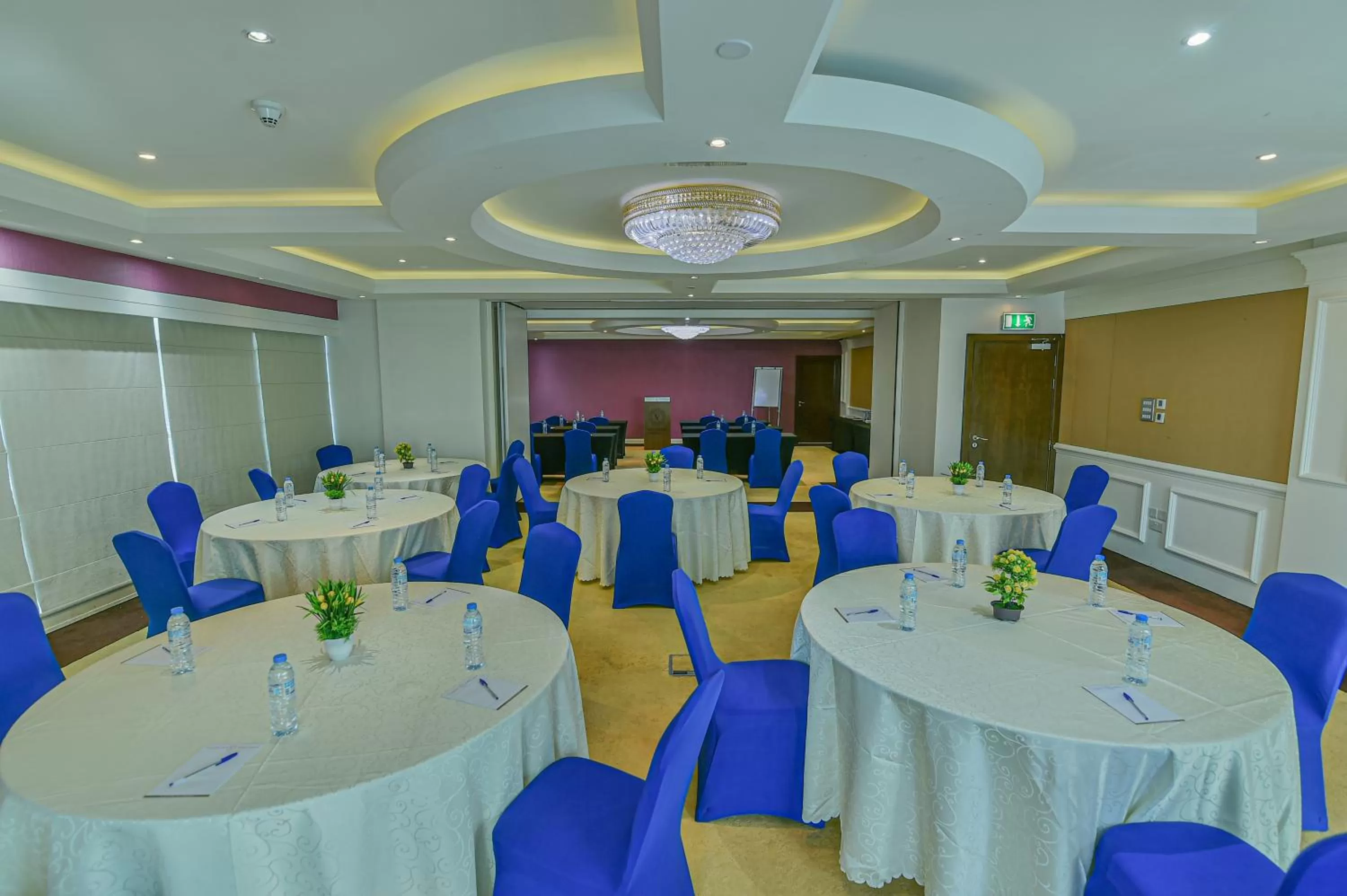 Meeting/conference room, Banquet Facilities in VISTA HOTEL APARTMENTS DELUXE