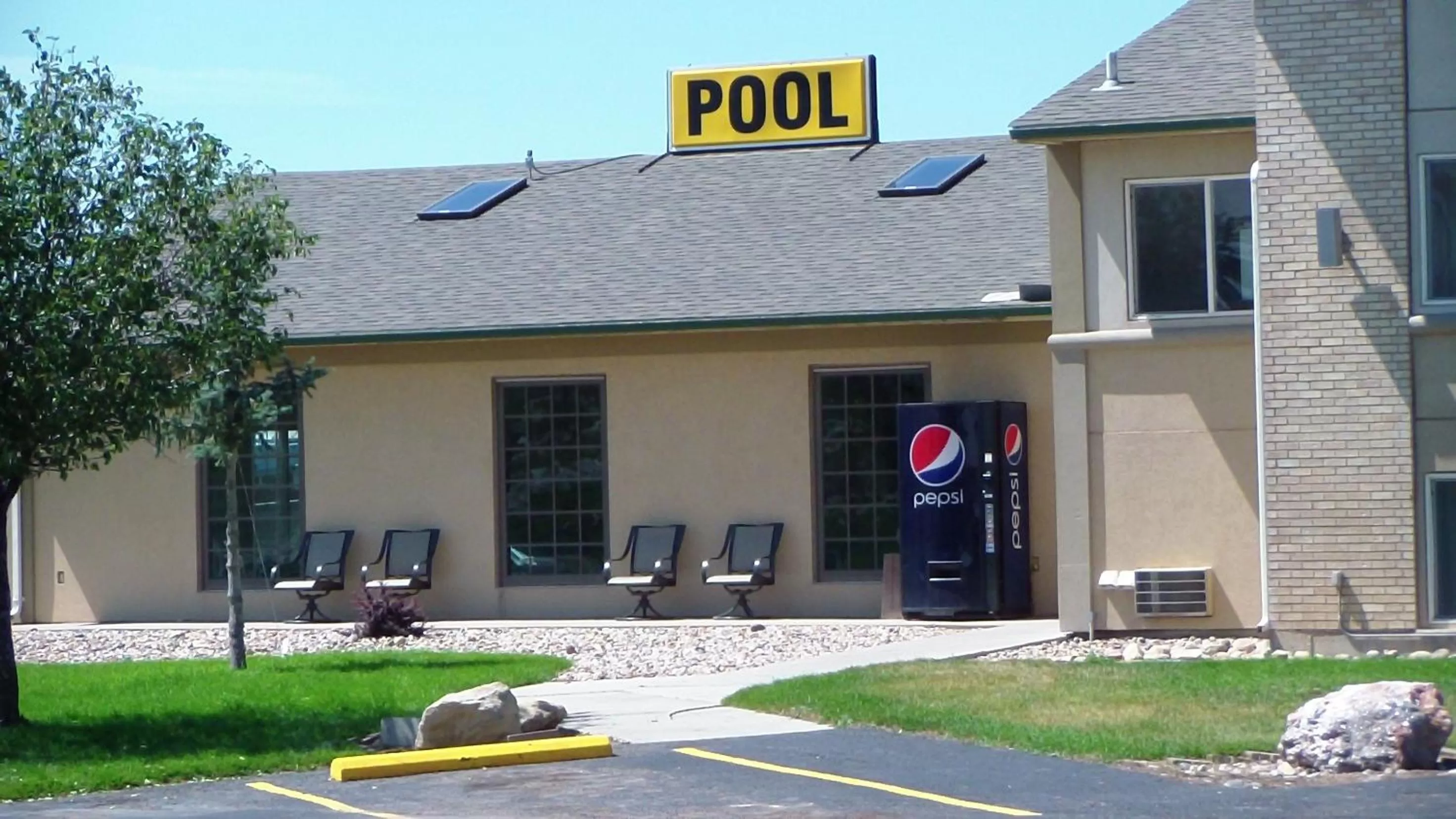 Facade/entrance in Budget Inn Express