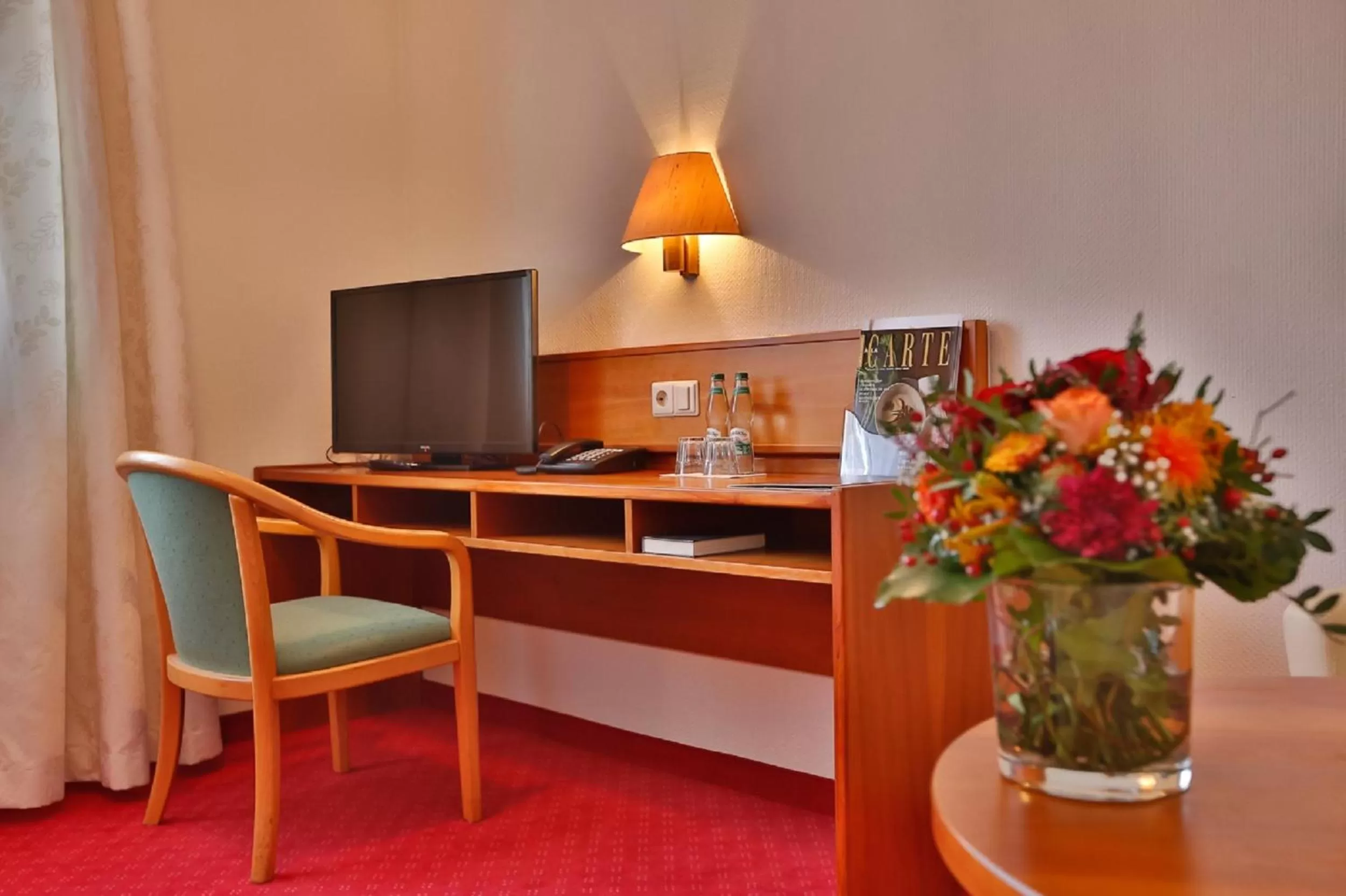 Photo of the whole room in Mayers Waldhorn - zwischen Reutlingen und Tübingen