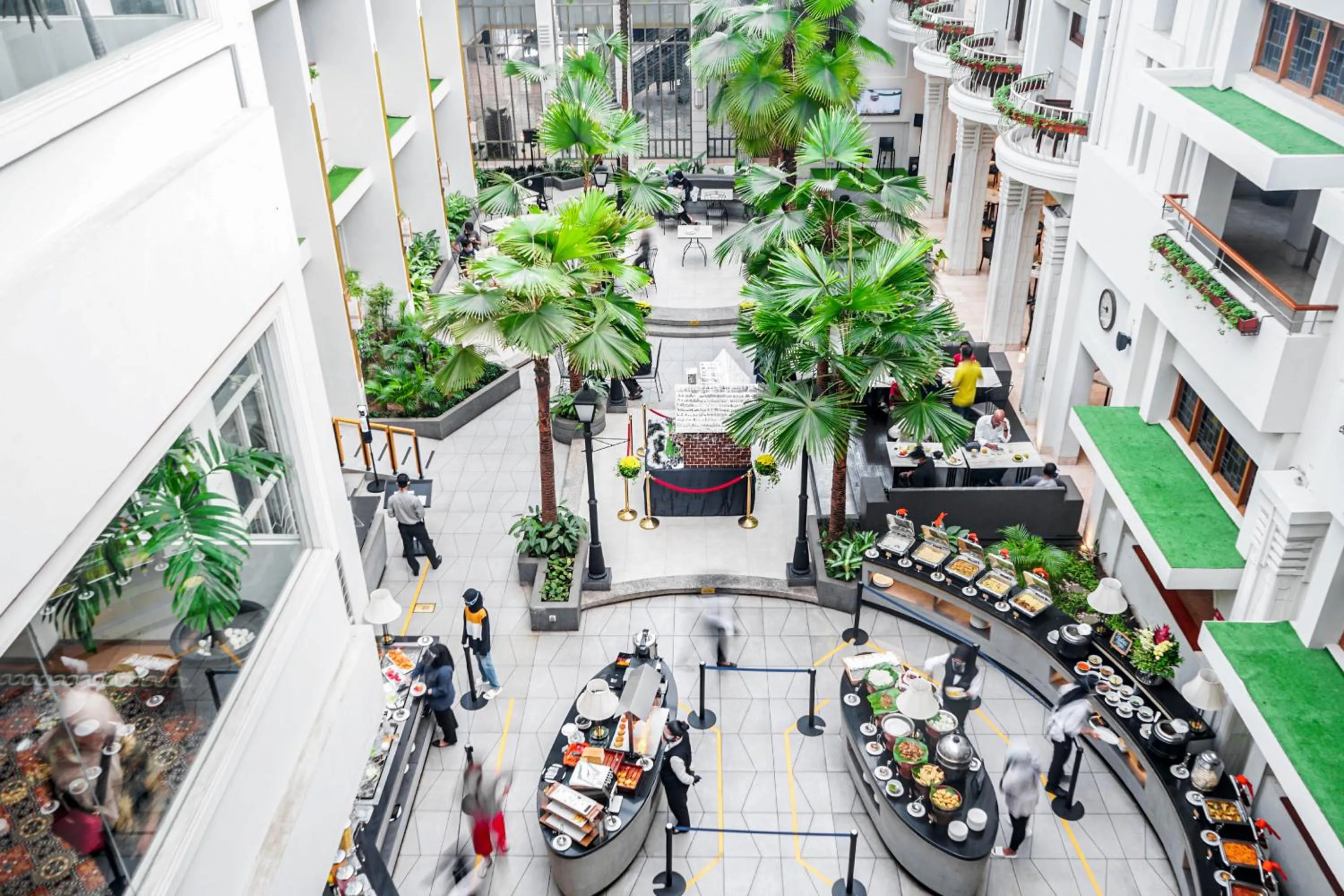 Breakfast in Hotel Savoy Homann