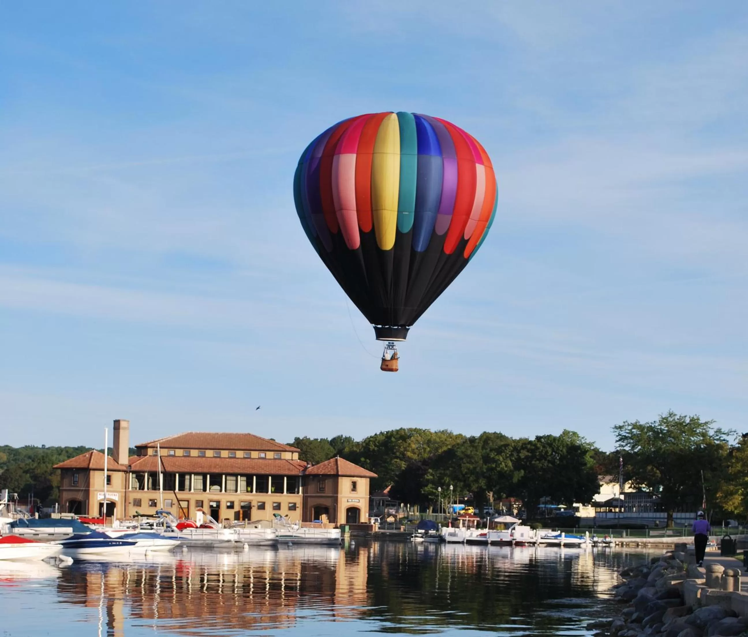 Area and facilities in Harbor Shores on Lake Geneva