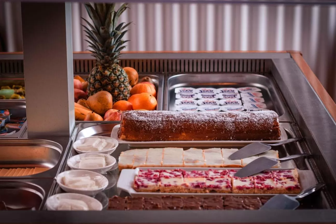 Buffet breakfast in Hotel Inti Kuyen Plaza