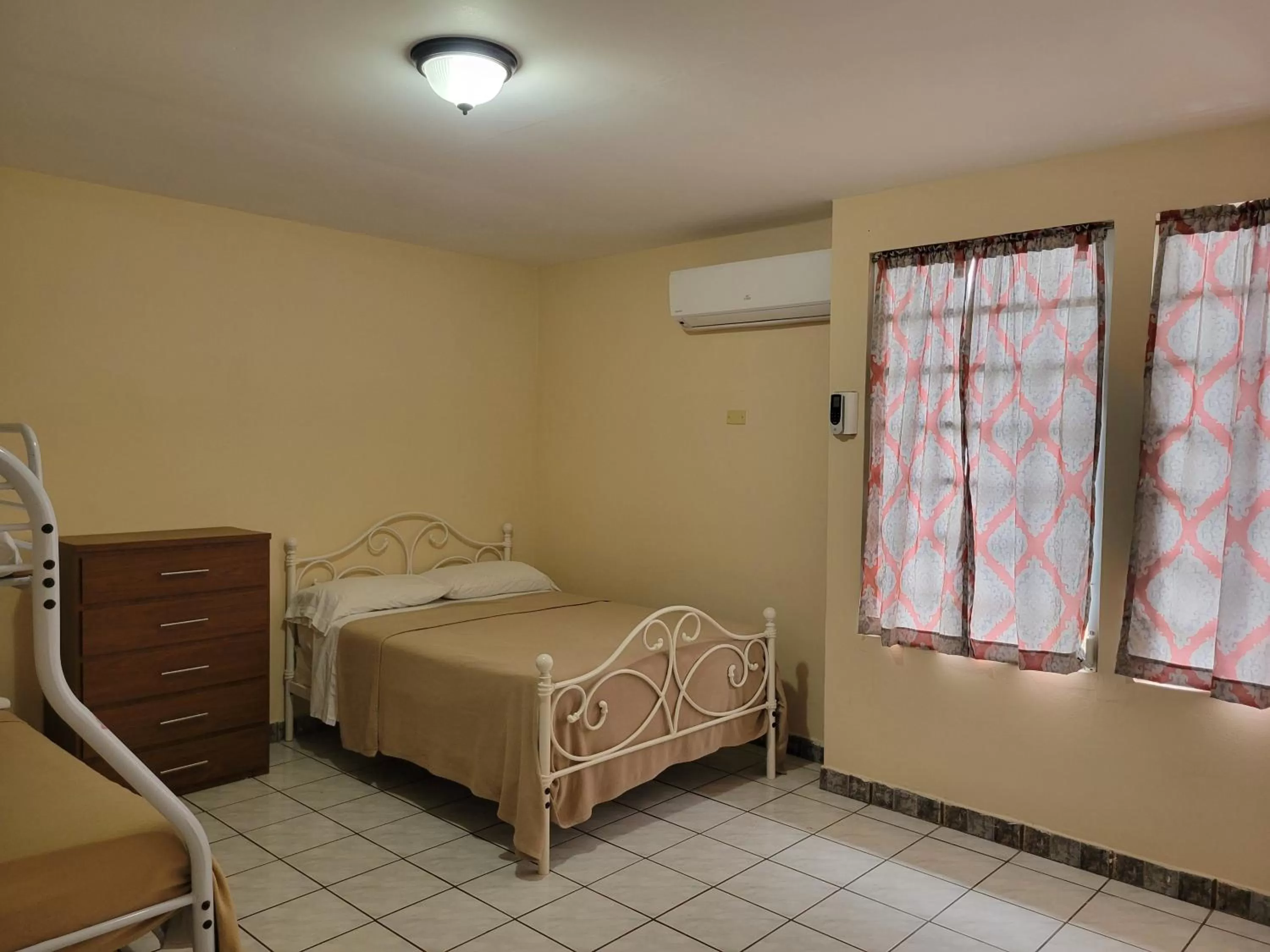 Bed in Aguada of the Seas