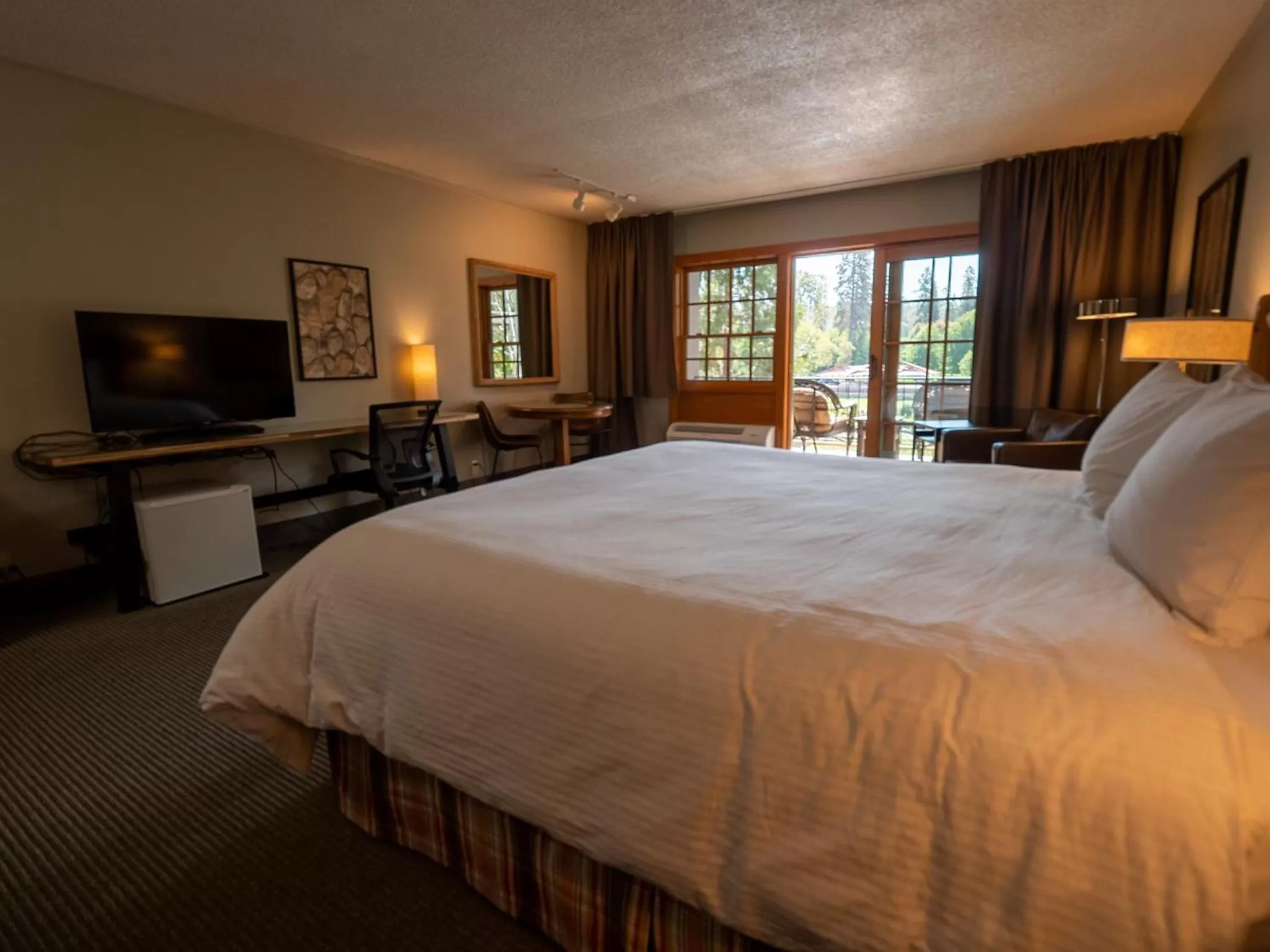 Bed in The Lodge at Riverside