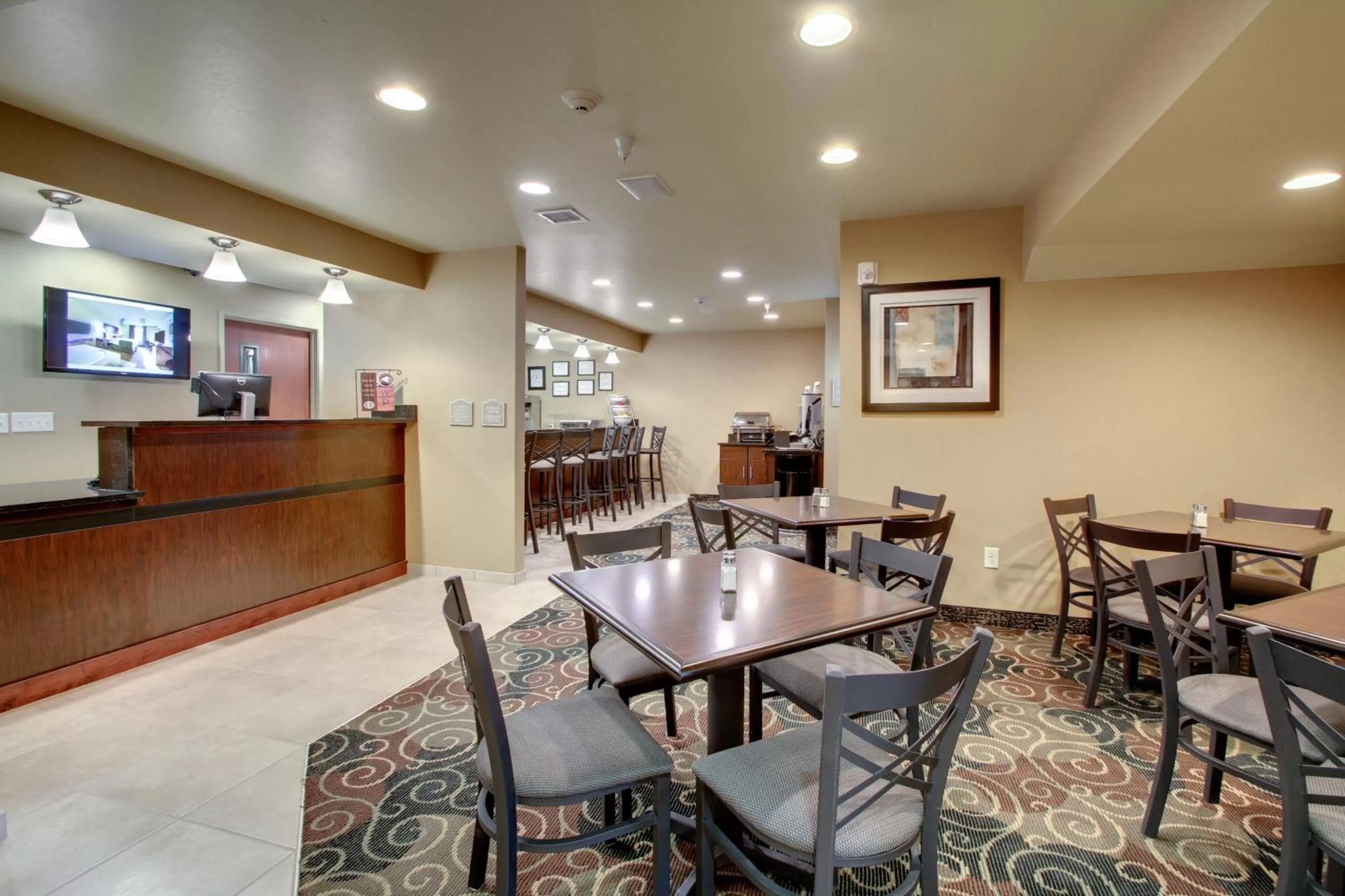Restaurant/places to eat in Cobblestone Inn & Suites - Schuyler