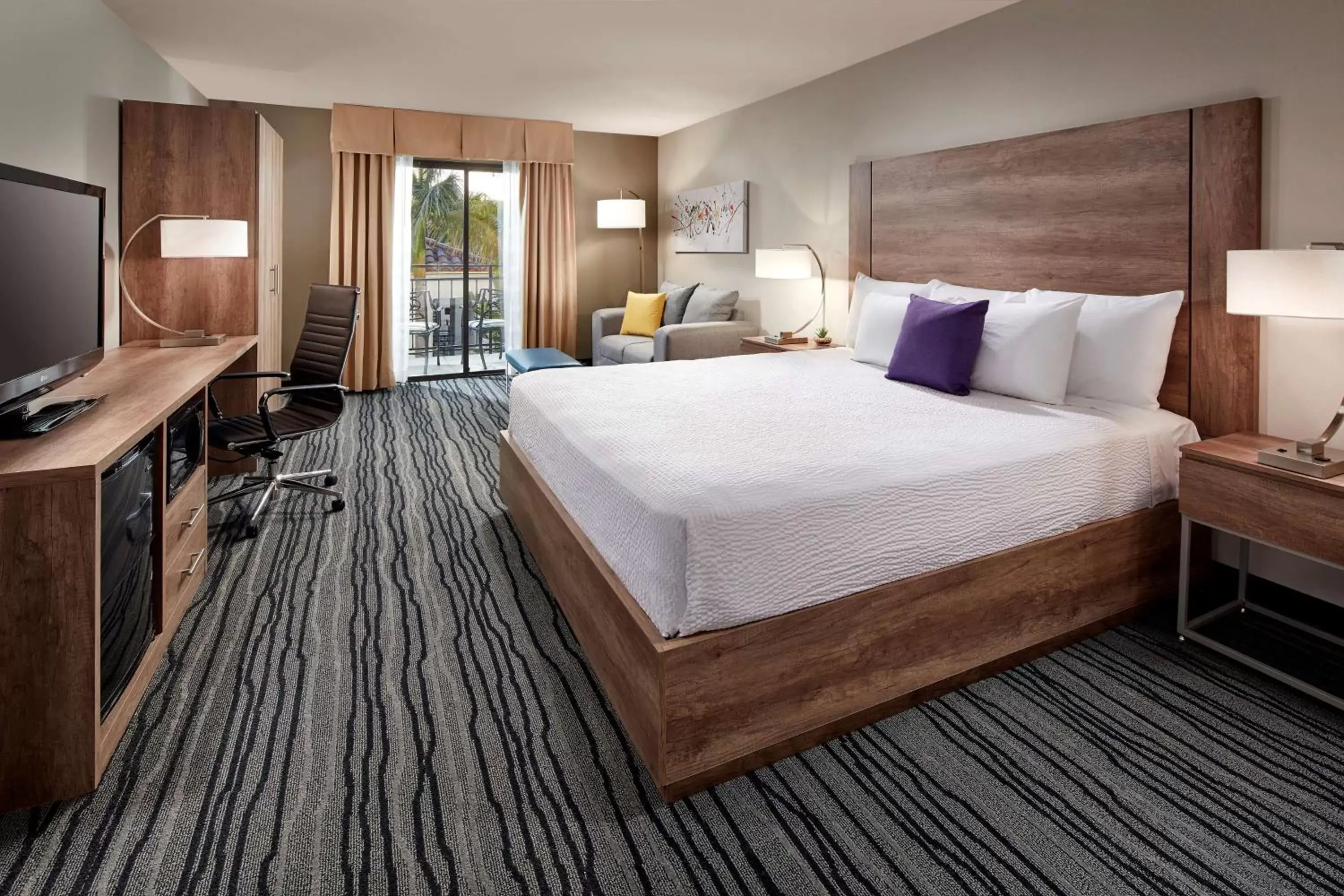 King Room with Roll-In Shower - Disability Access in Best Western Posada Royale Hotel & Suites King Room with Roll-In Shower - Disability Access in Best Western Posada Royale Hotel & Suites