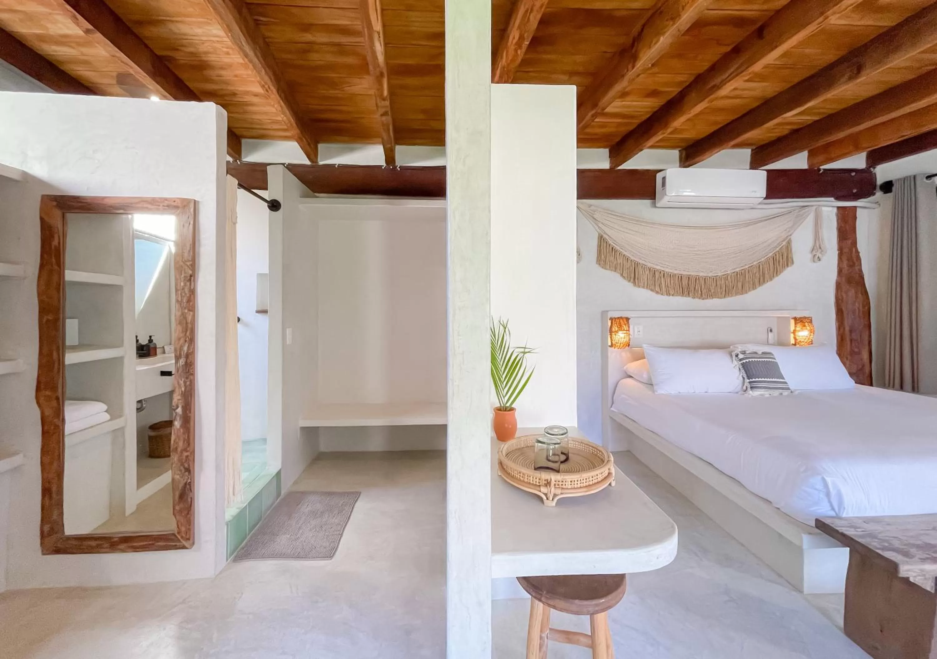 Bedroom, Bed in Amansala Resort