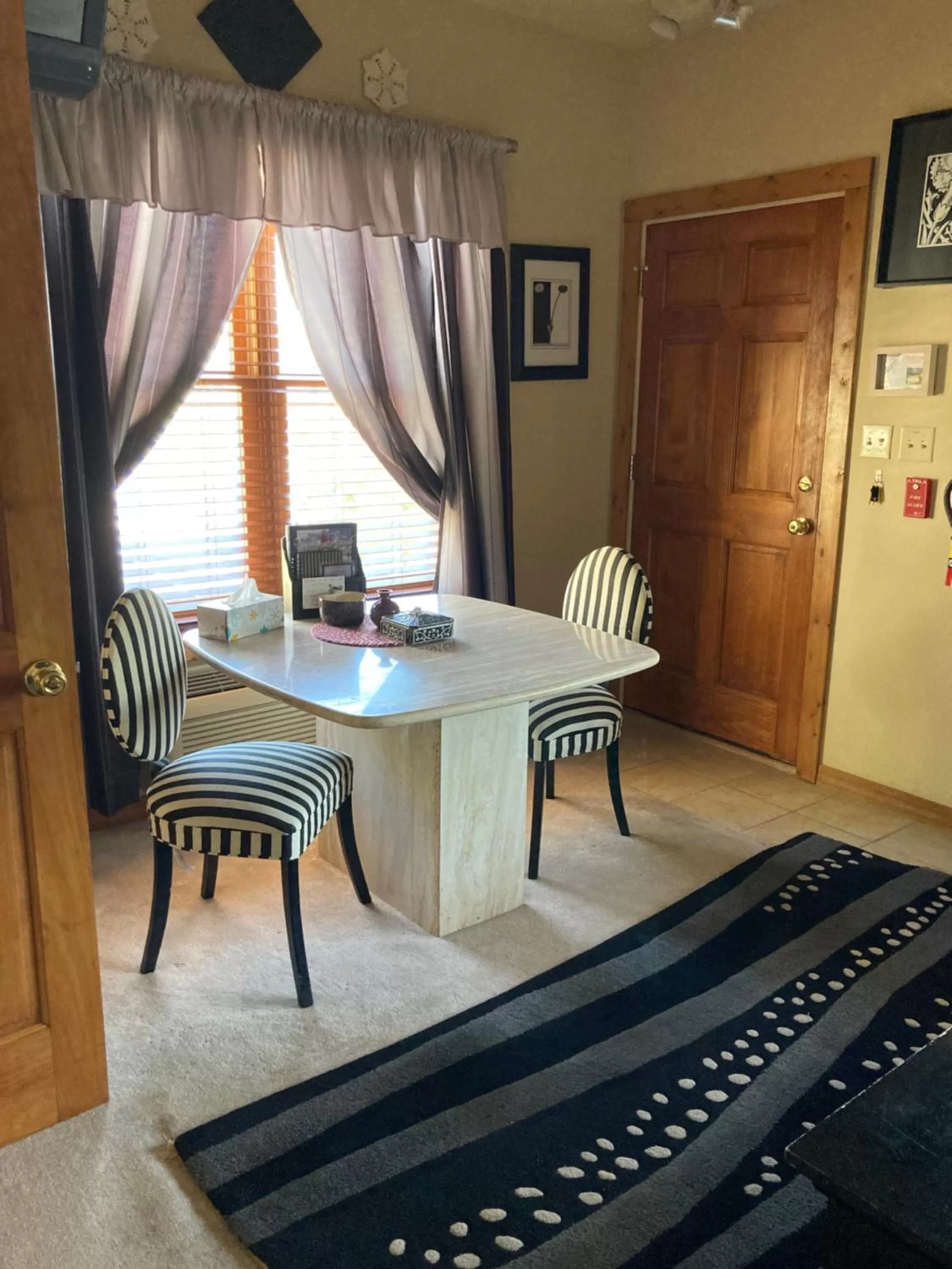 Seating area in All Seasons Inn