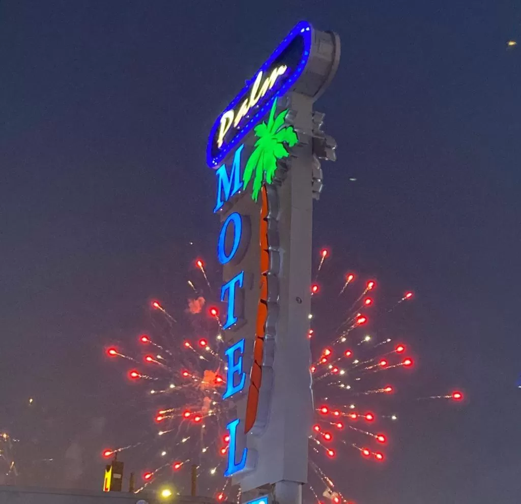 Palm Motel