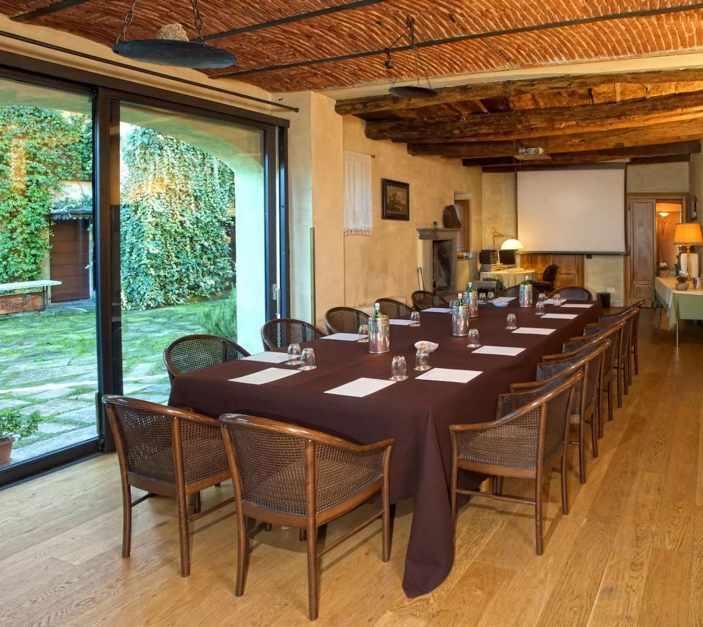 Meeting/conference room in Hotel Locanda Dei Mai Intees