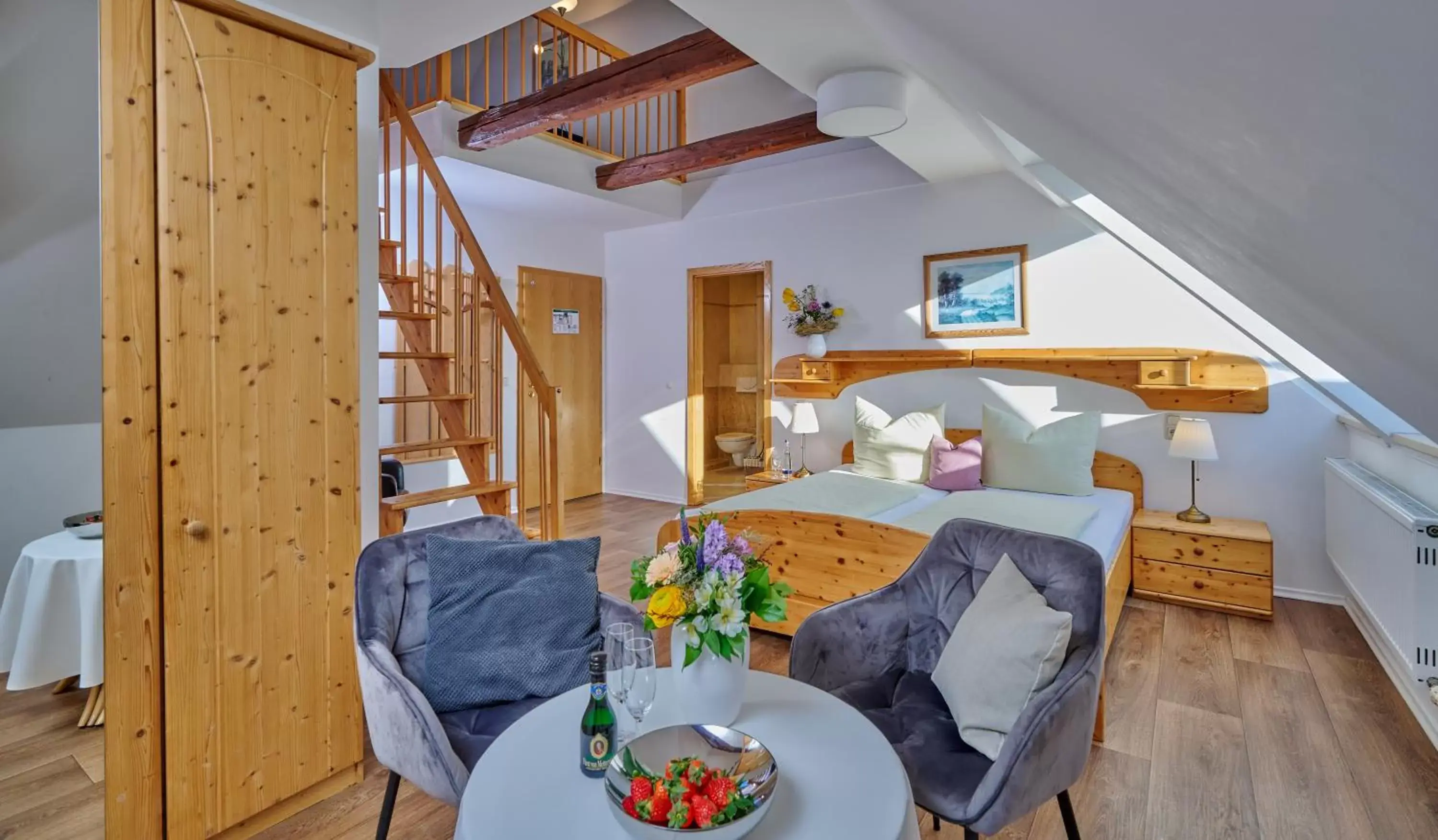 Suite in Hotel Restaurant Zum Goldenen Anker mit Hallenbad Suite in Hotel Restaurant Zum Goldenen Anker mit Hallenbad