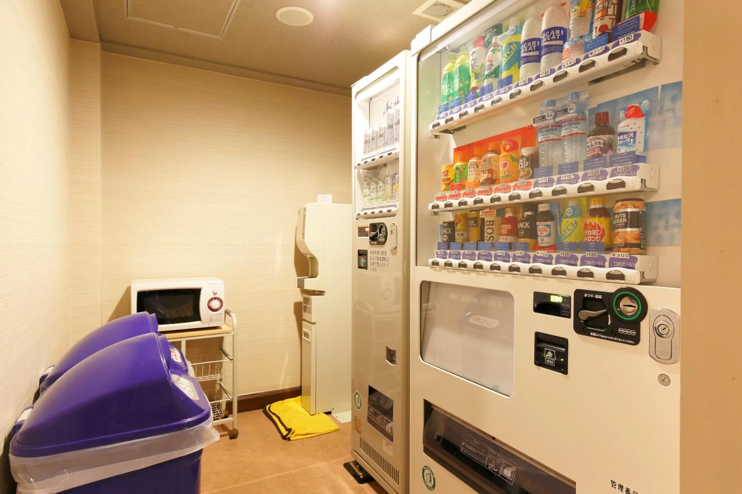 Food and drinks in Spring Sunny Hotel Nagoya Tokoname ekimae