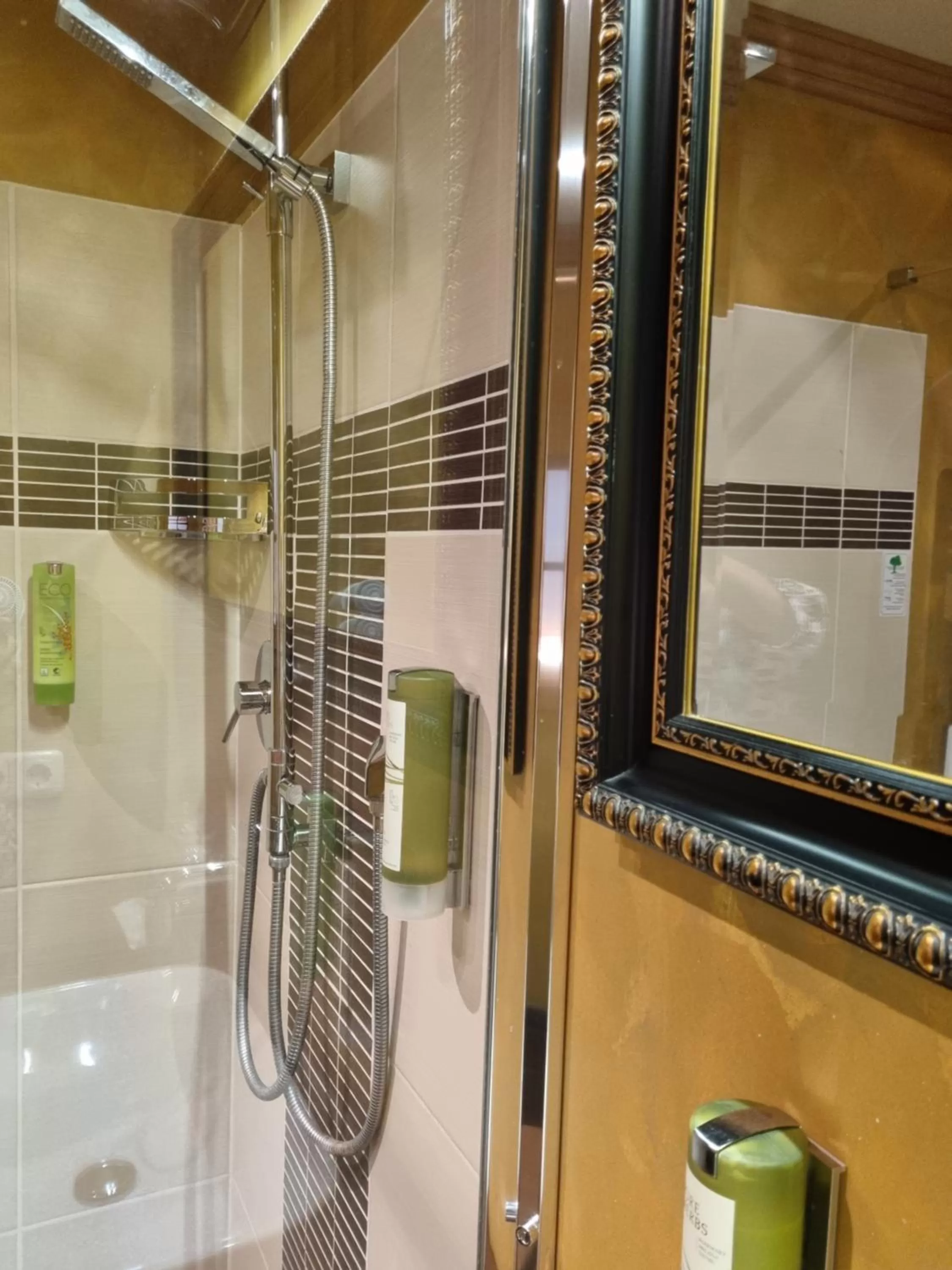 Bathroom in Landhaus Talblick- Boutique Hotel Bed and Breakfast