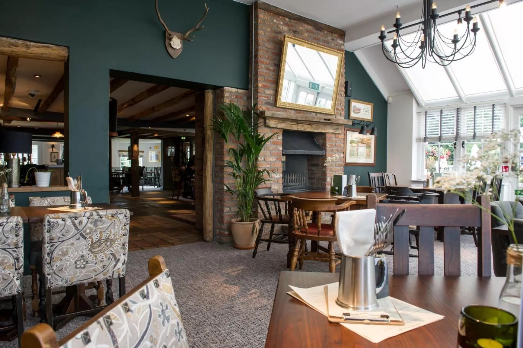 Restaurant/Places to Eat in The Melville Inn by Innkeeper's Collection