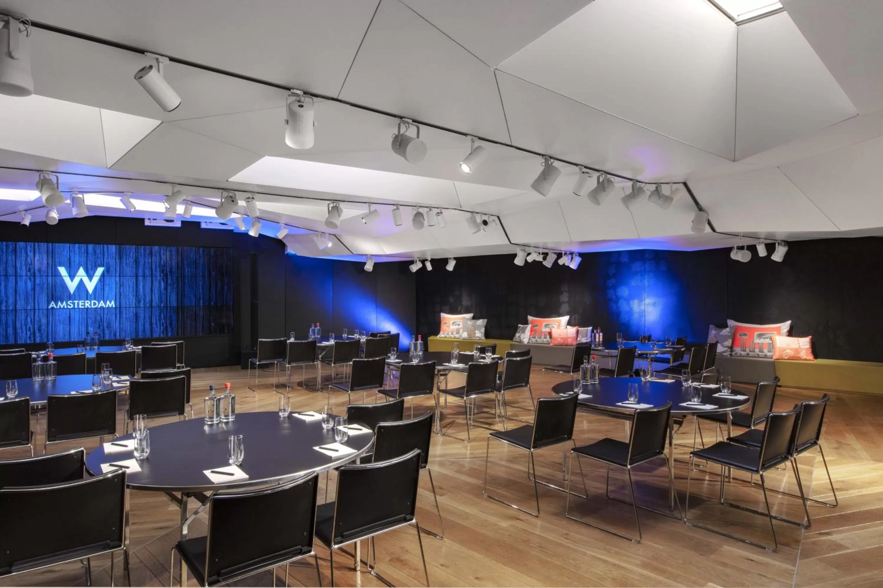 Meeting/conference room in W Amsterdam