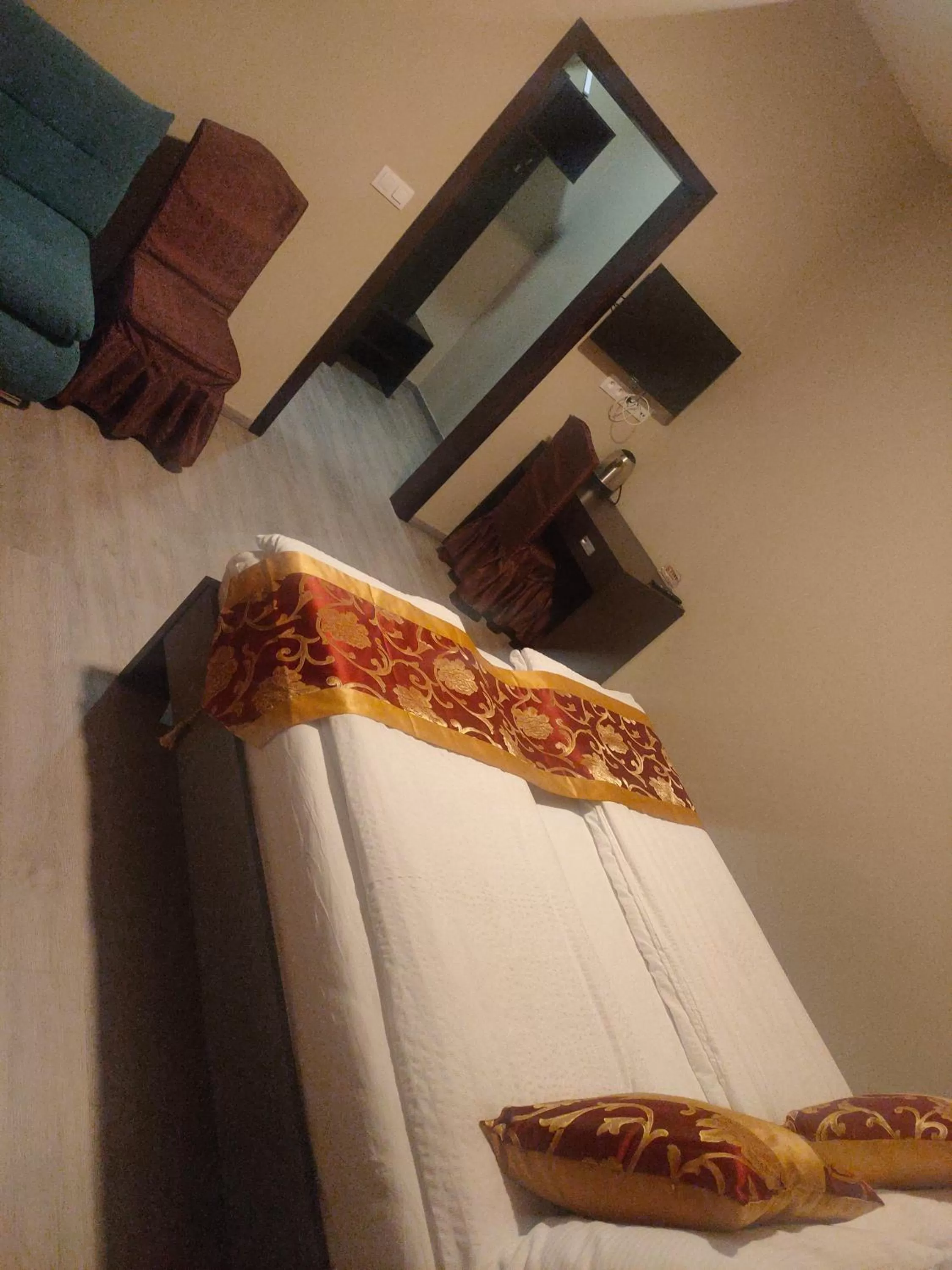 Bed in Sun-House Pension&Restaurant -ParkingFree-