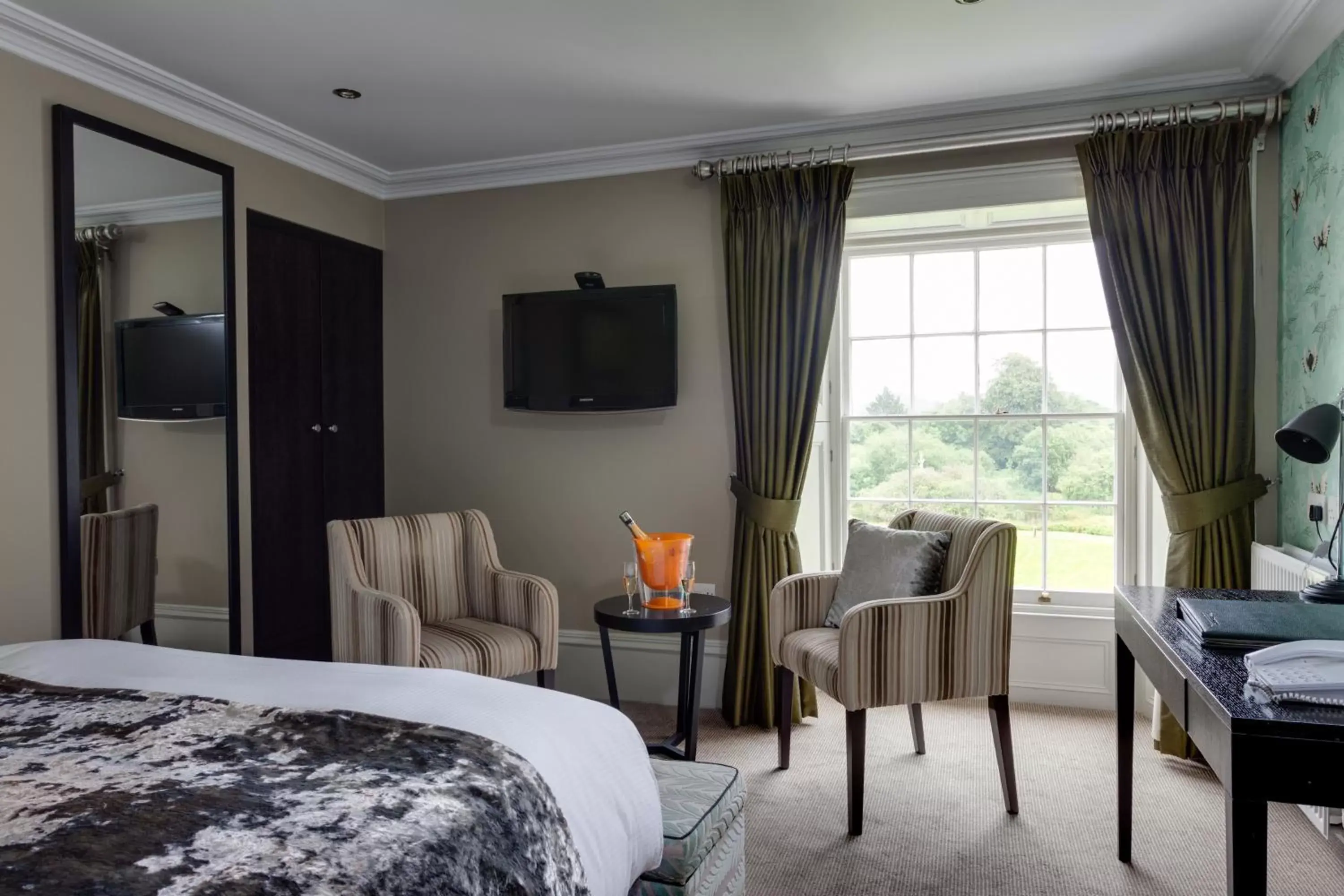 Standard Double Room in The Cornwall Hotel Spa & Lodges Standard Double Room in The Cornwall Hotel Spa & Lodges