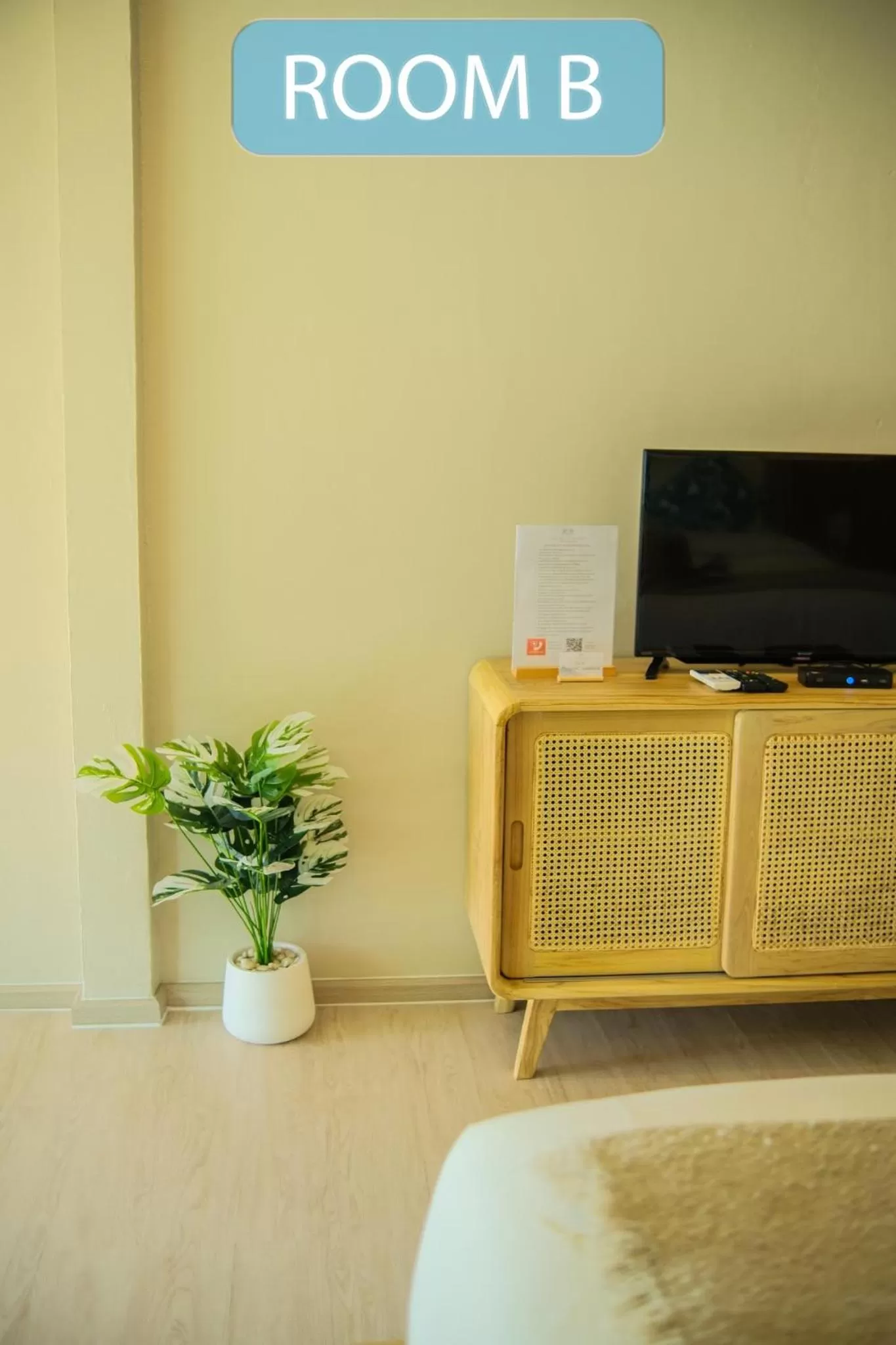 TV and multimedia in Siam Beach Resort Koh Kood