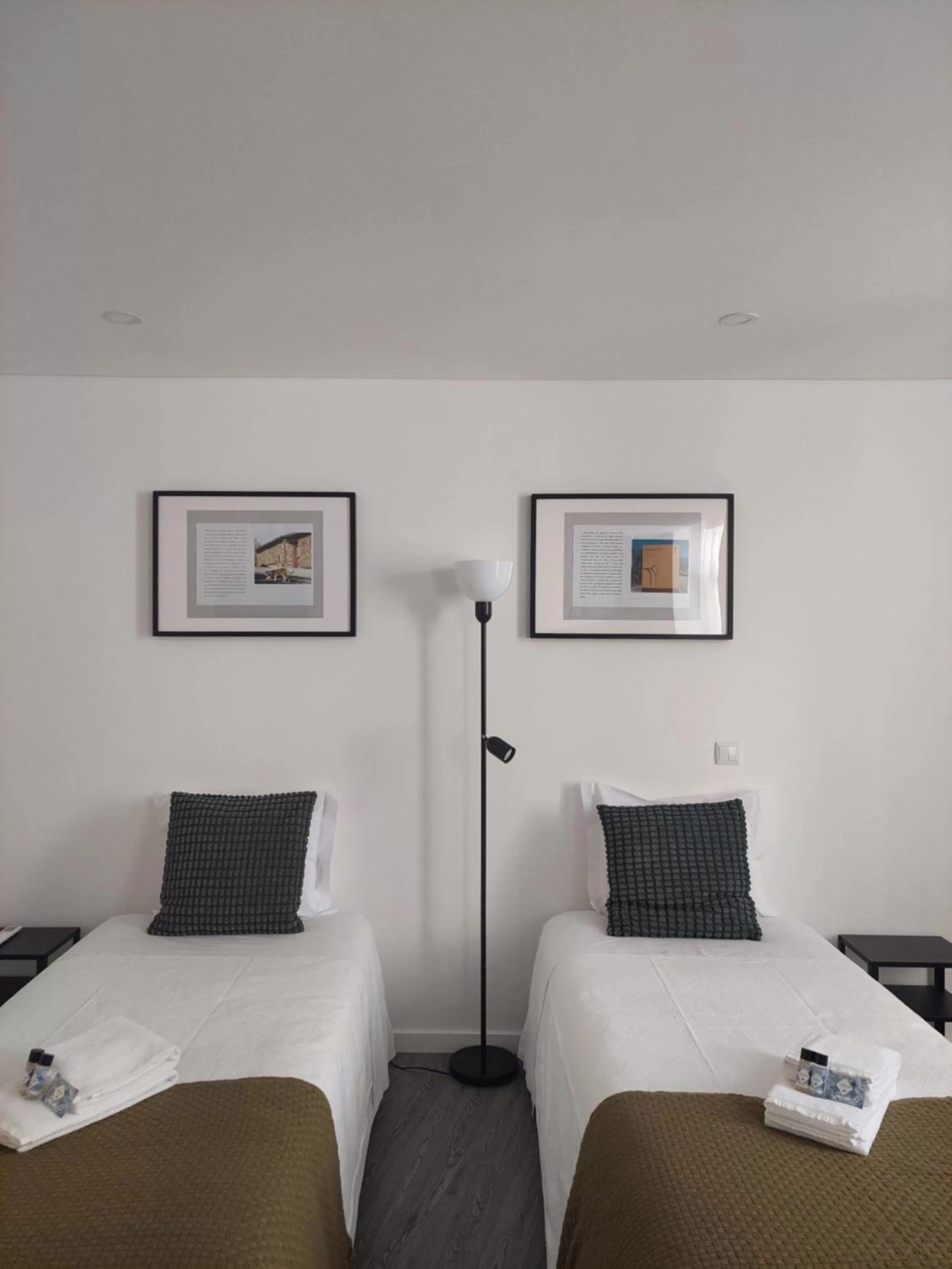 Bed in OH Studios Lousã