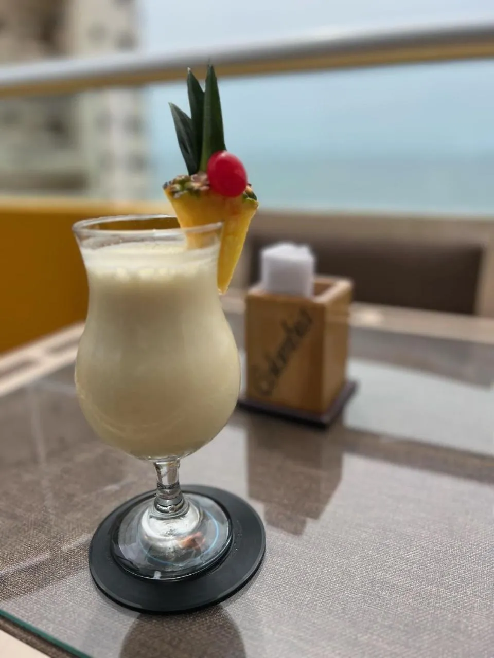 Food and drinks in Hotel Cabreromar