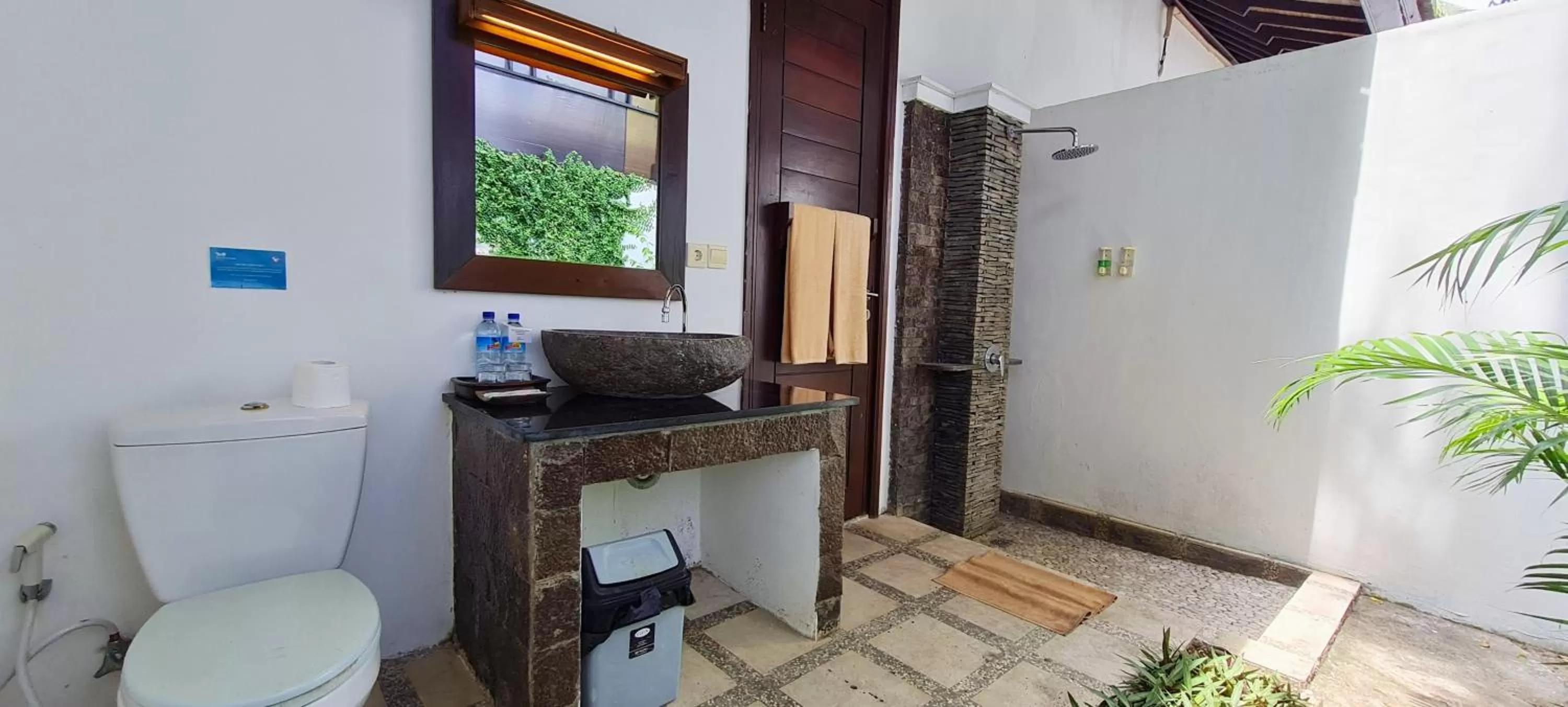 Bathroom in The Trawangan Resort