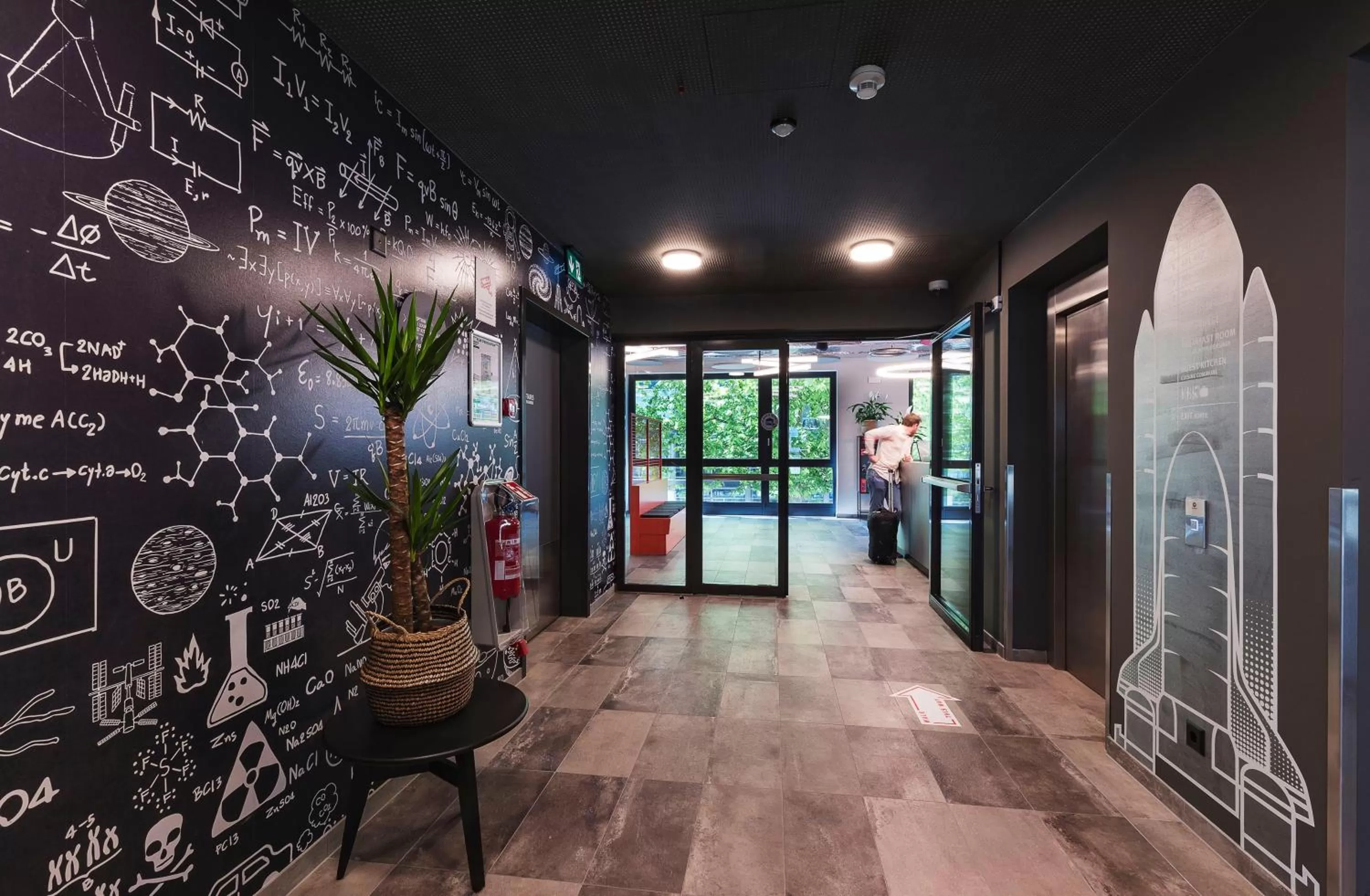 Decorative detail in MEININGER Hotel Genève Centre Charmilles