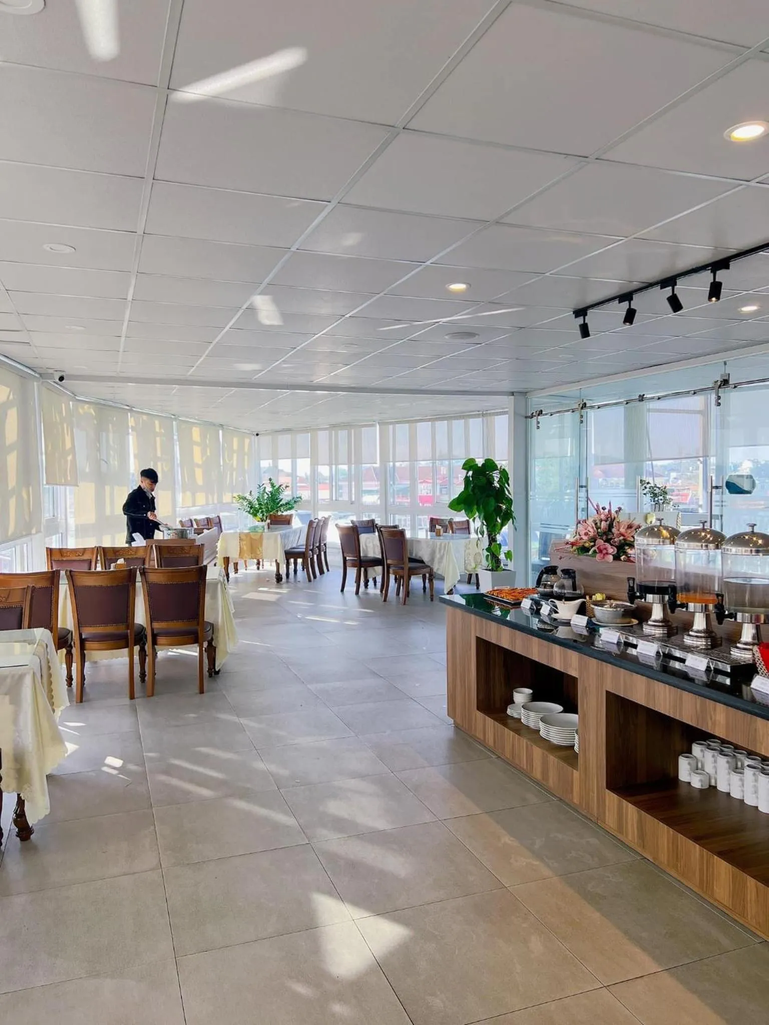 Hoang Minh Chau Ba Trieu Hotel