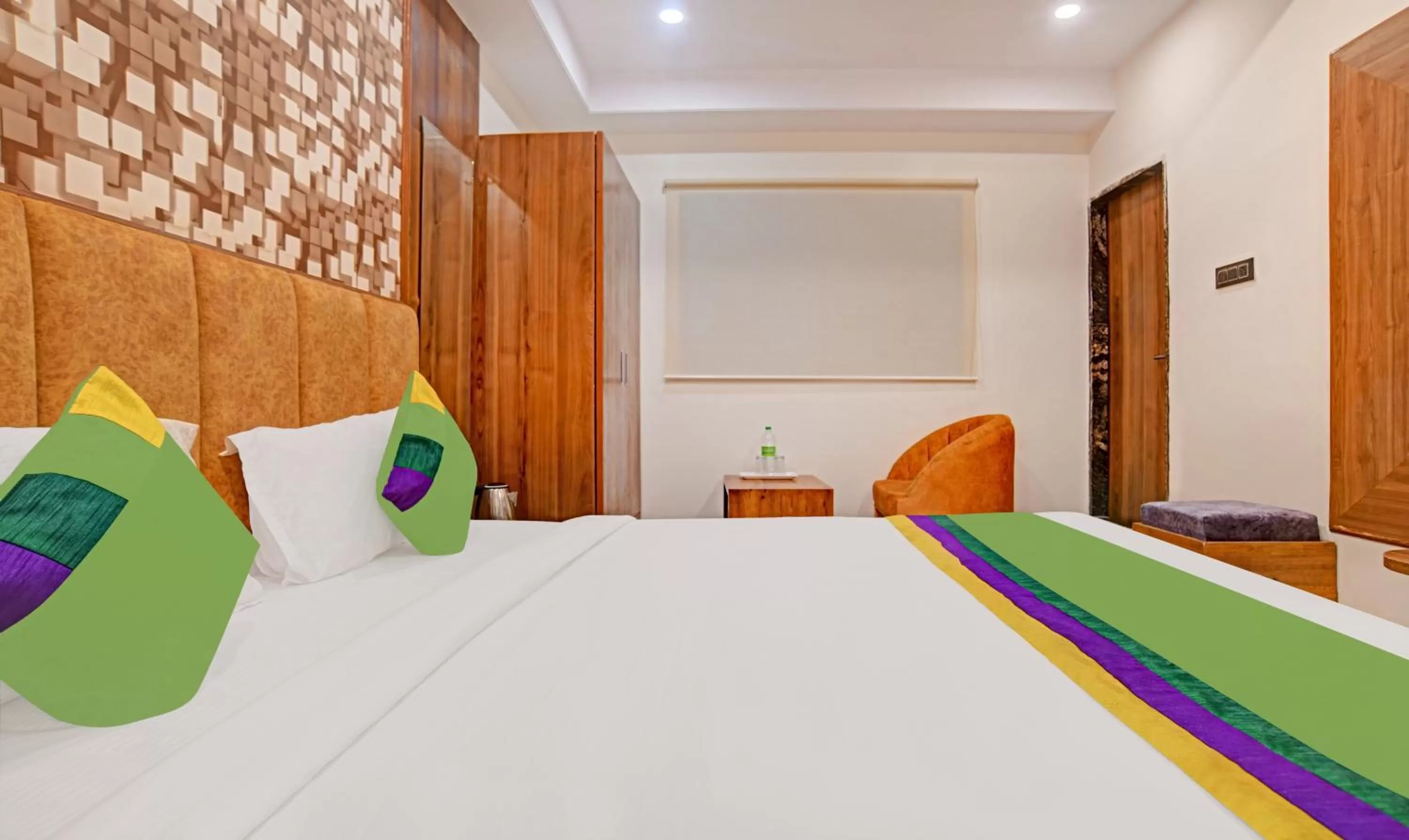 Bedroom, Bed in Treebo Merit