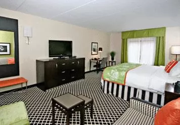 TV and multimedia, Bed in Fairfield Inn Suites Elkin Jonesville