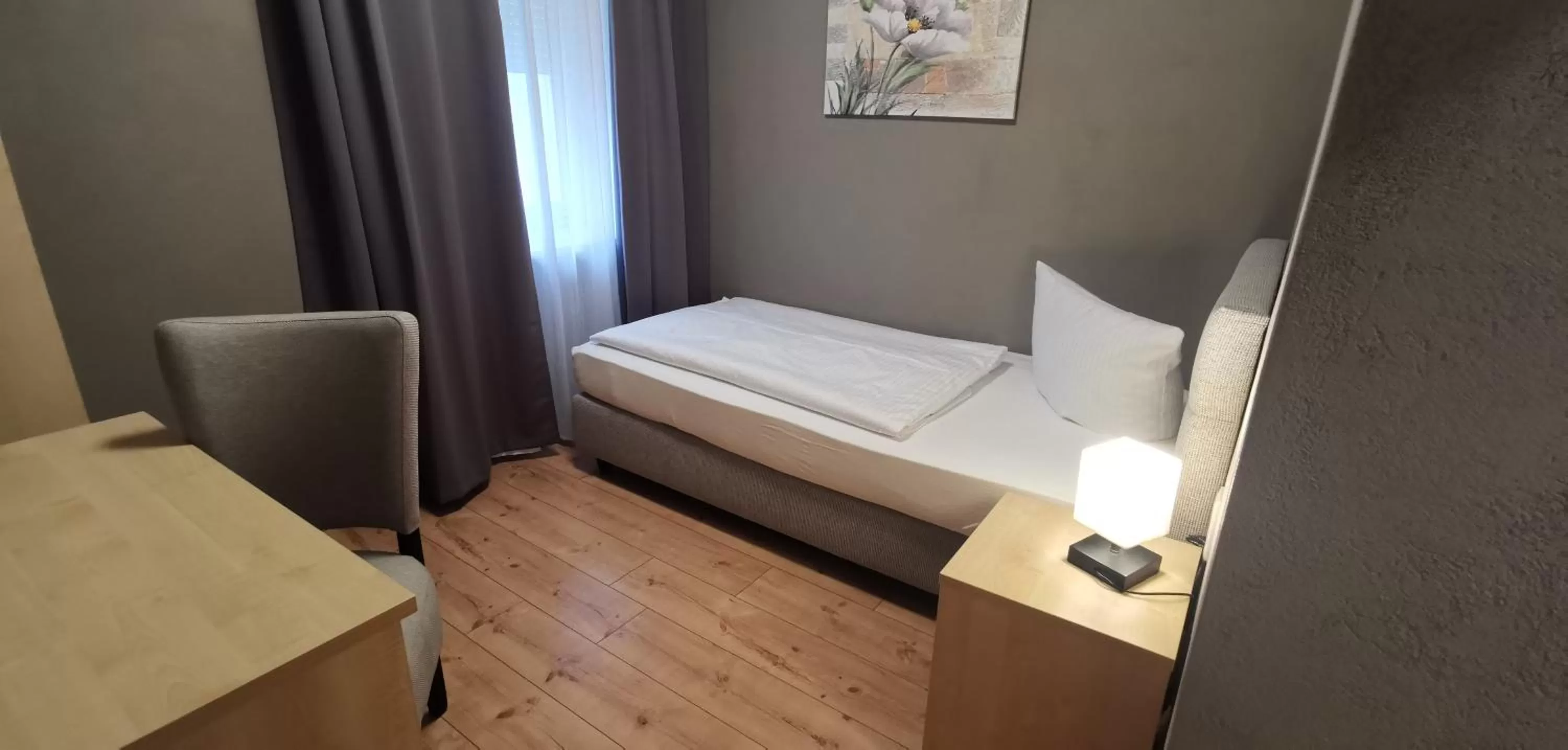 Photo of the whole room, Bed in Hotel Gasthof Krone