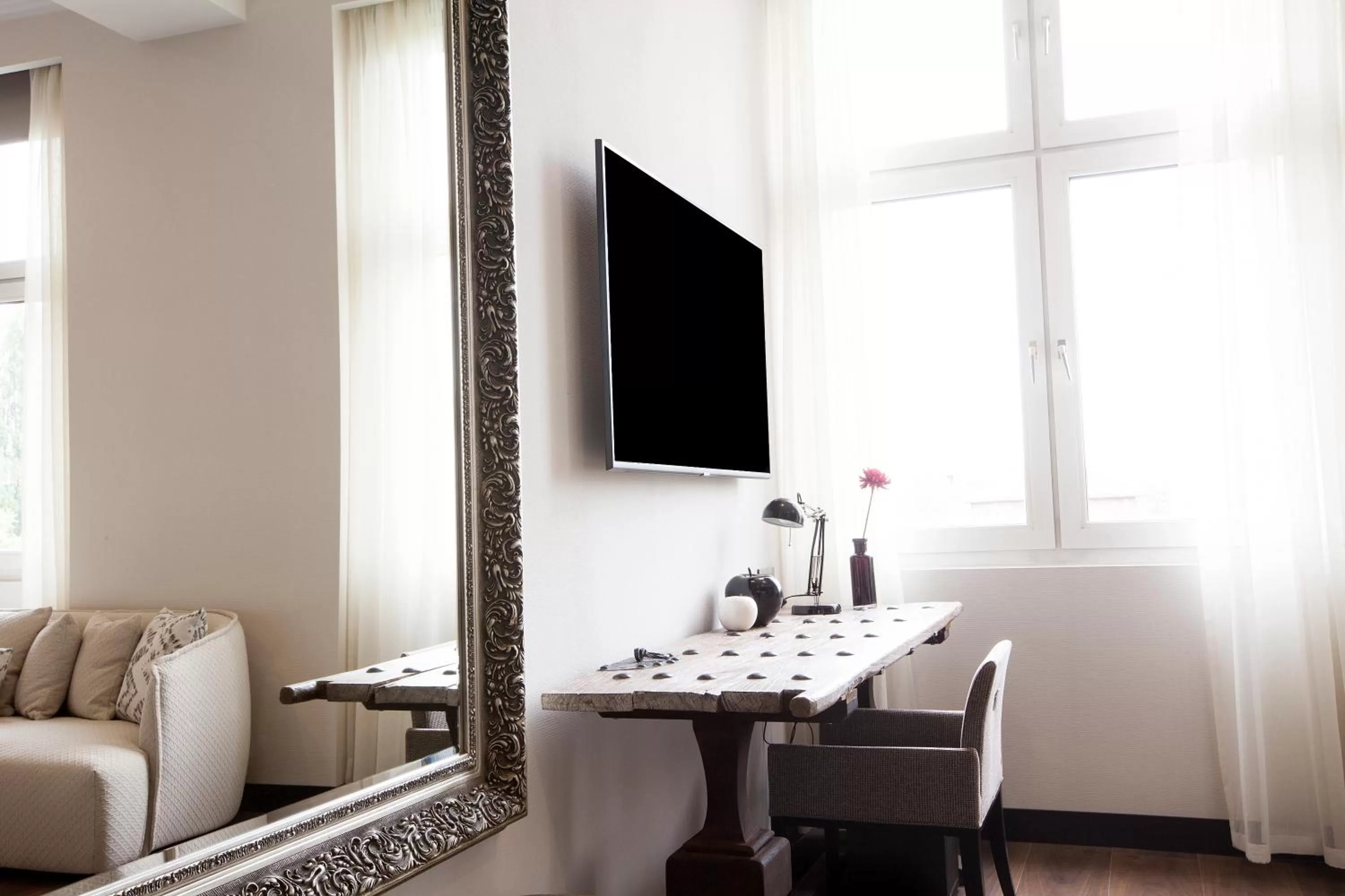 TV and multimedia in Quentin XL Potsdamer Platz